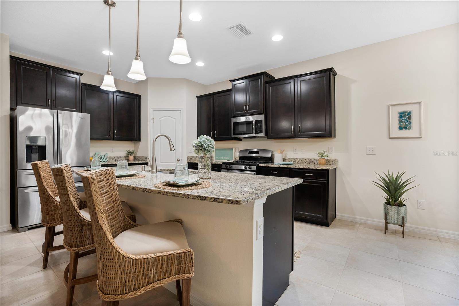 6303 SUNSAIL PL