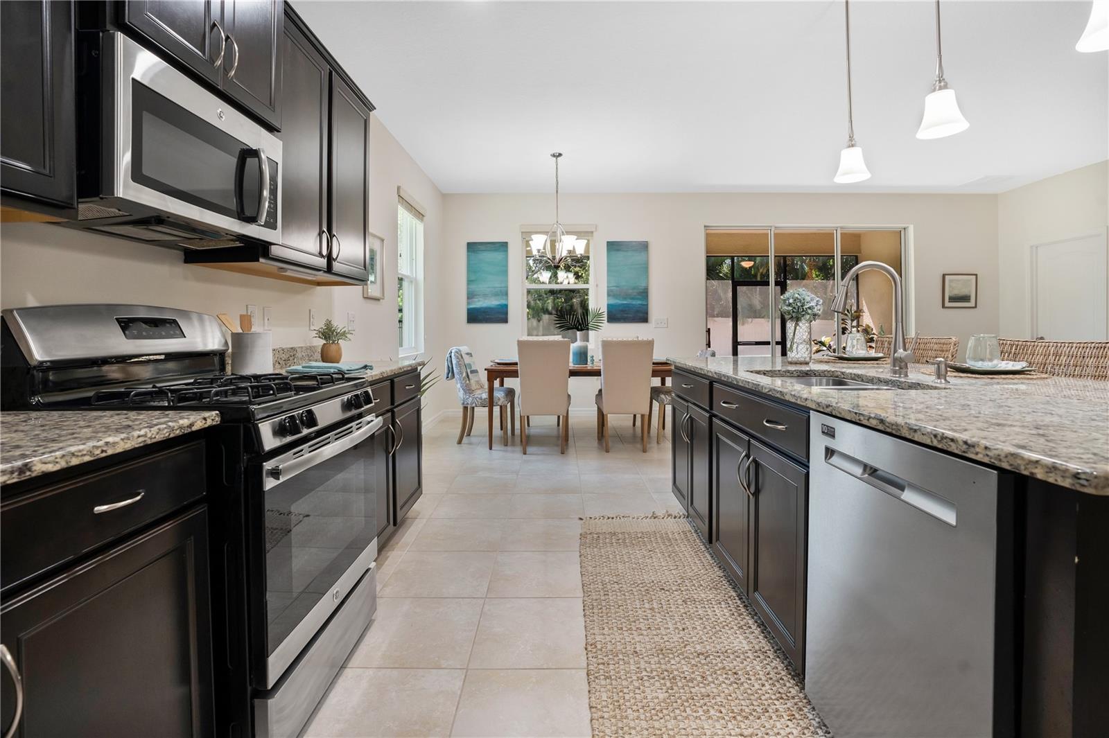 6303 SUNSAIL PL
