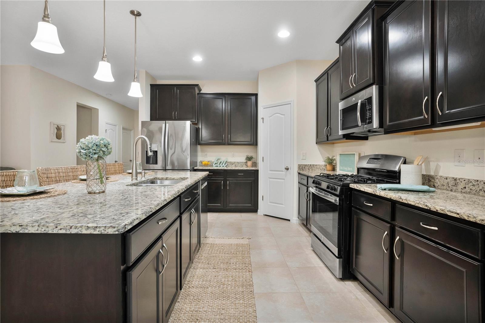 6303 SUNSAIL PL