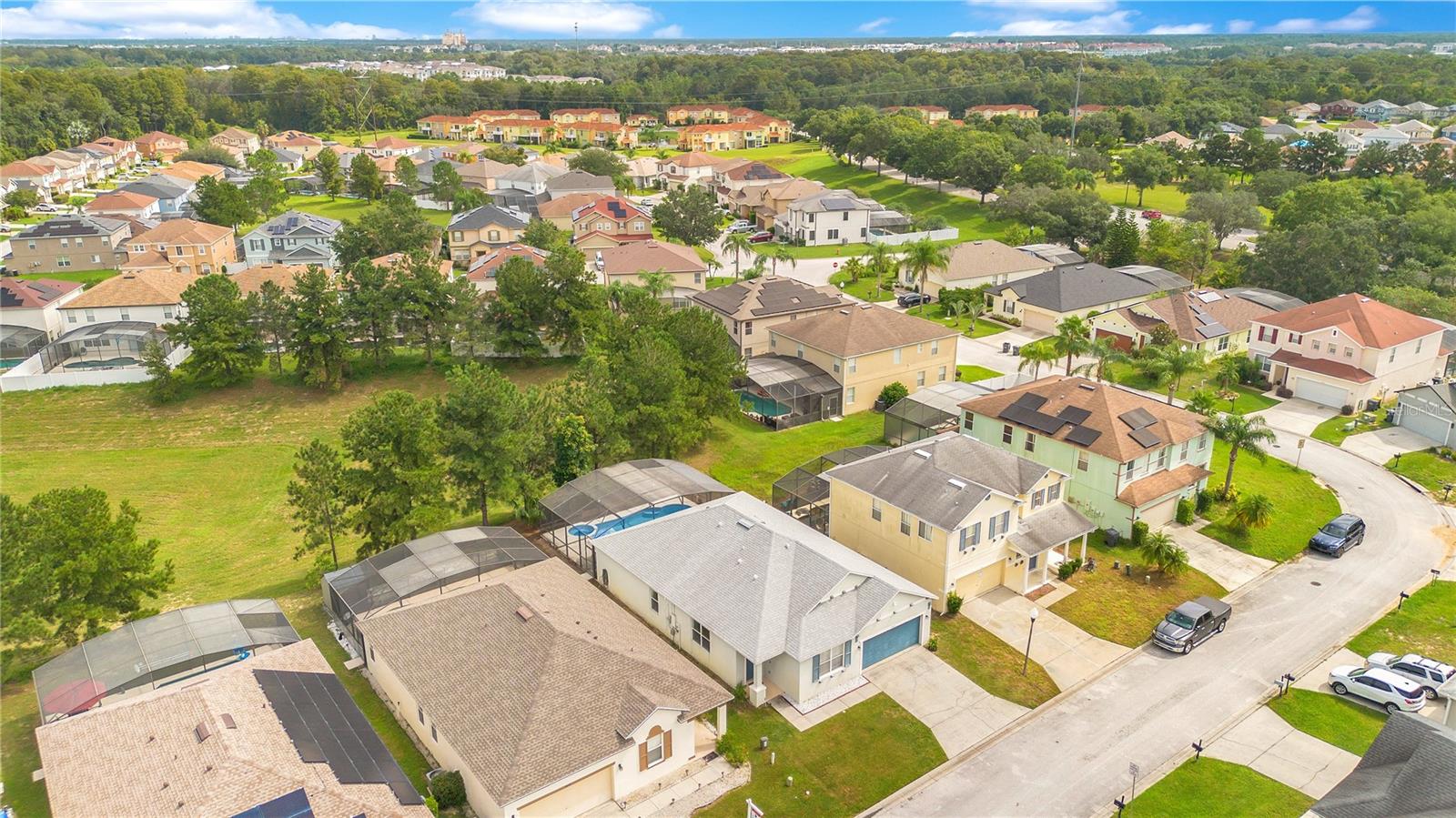 1439 PINE RIDGE DR