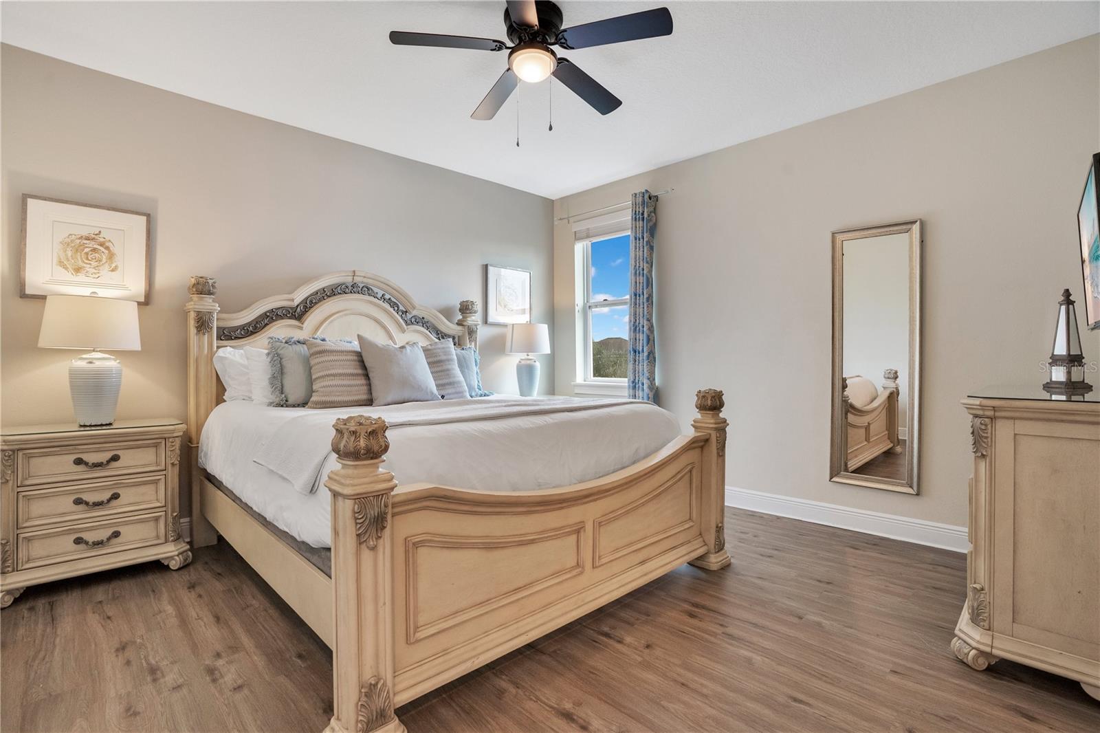7654 WILMINGTON LOOP