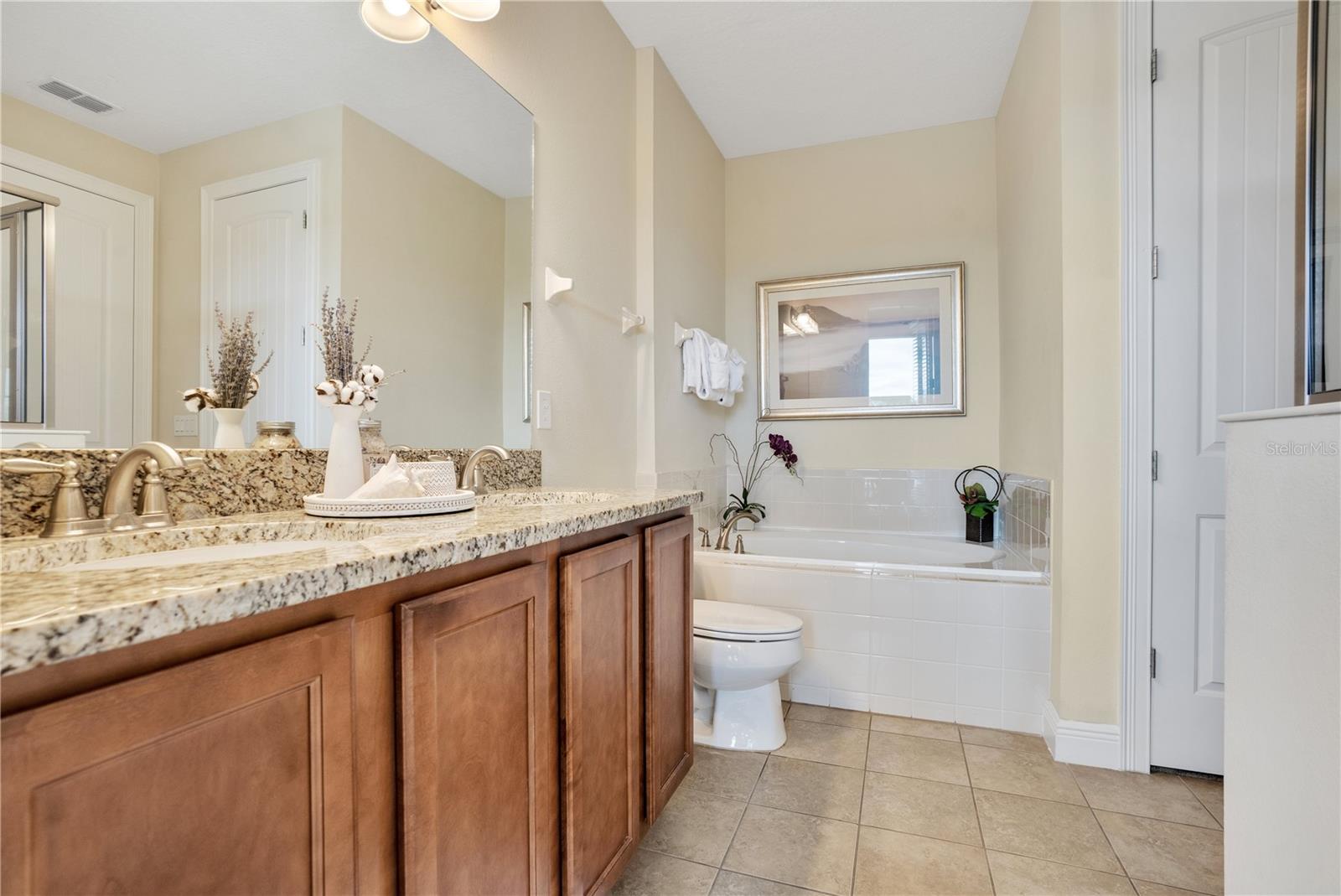 7654 WILMINGTON LOOP