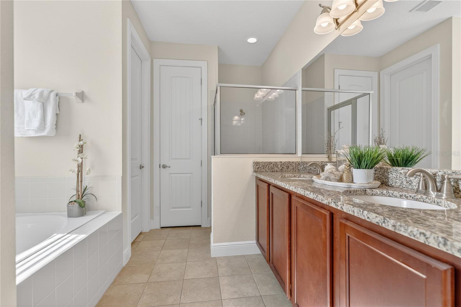 7639 WILMINGTON LOOP