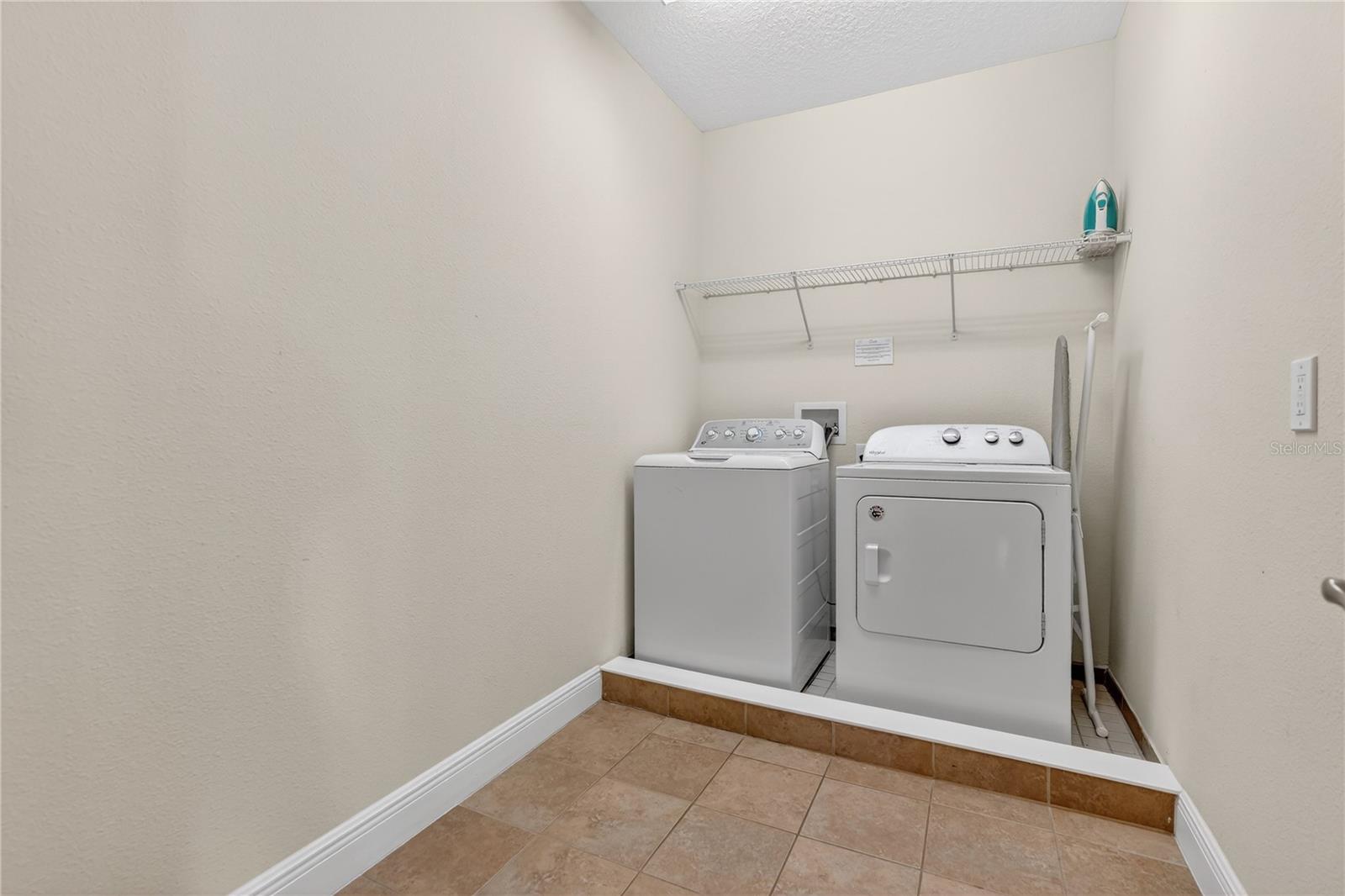 7639 WILMINGTON LOOP