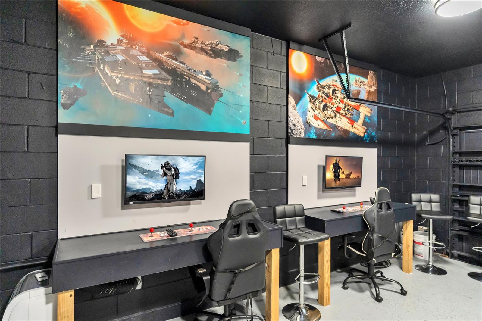 7639 WILMINGTON LOOP