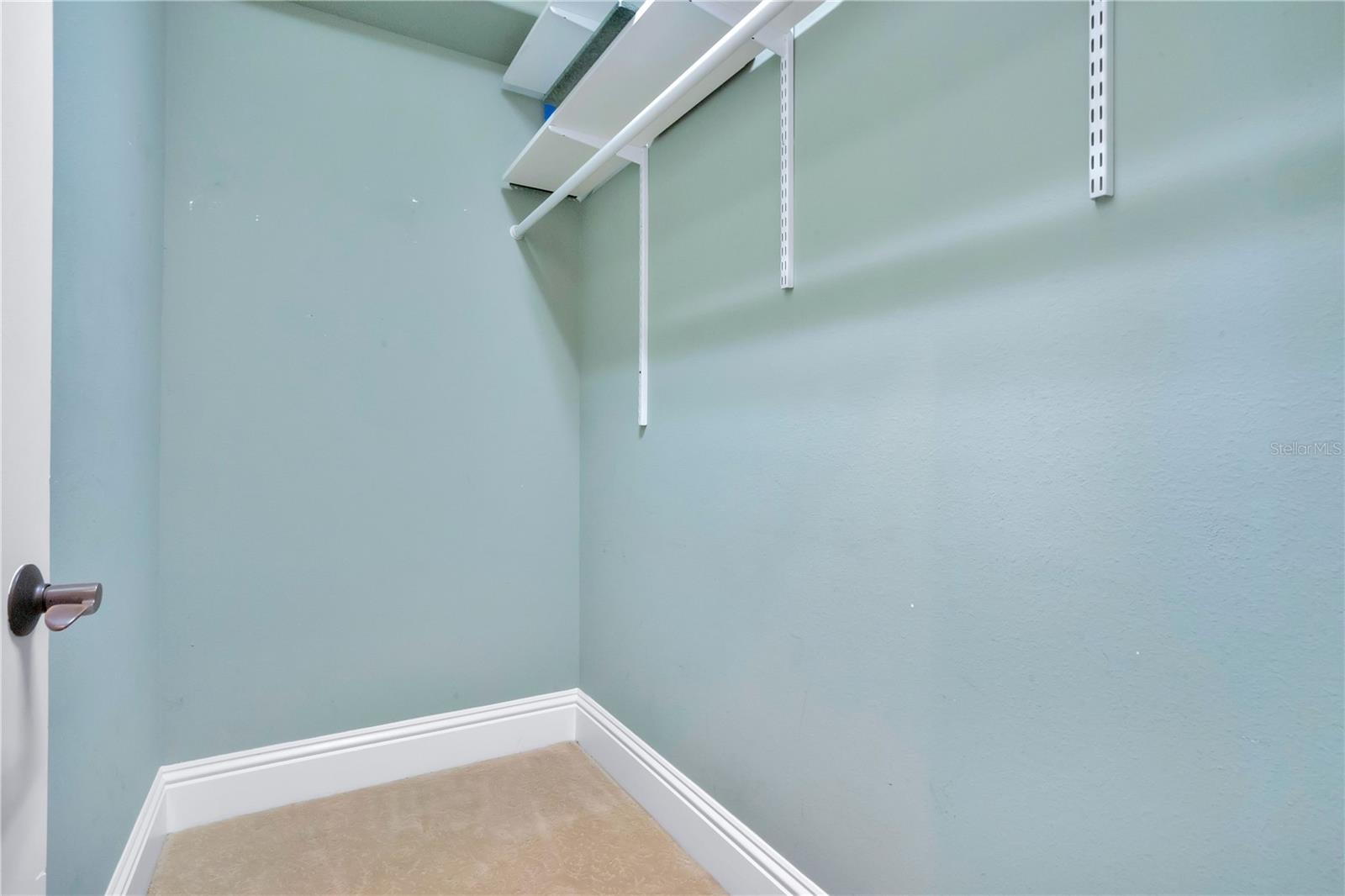 280 LAKE BRITTANY CT