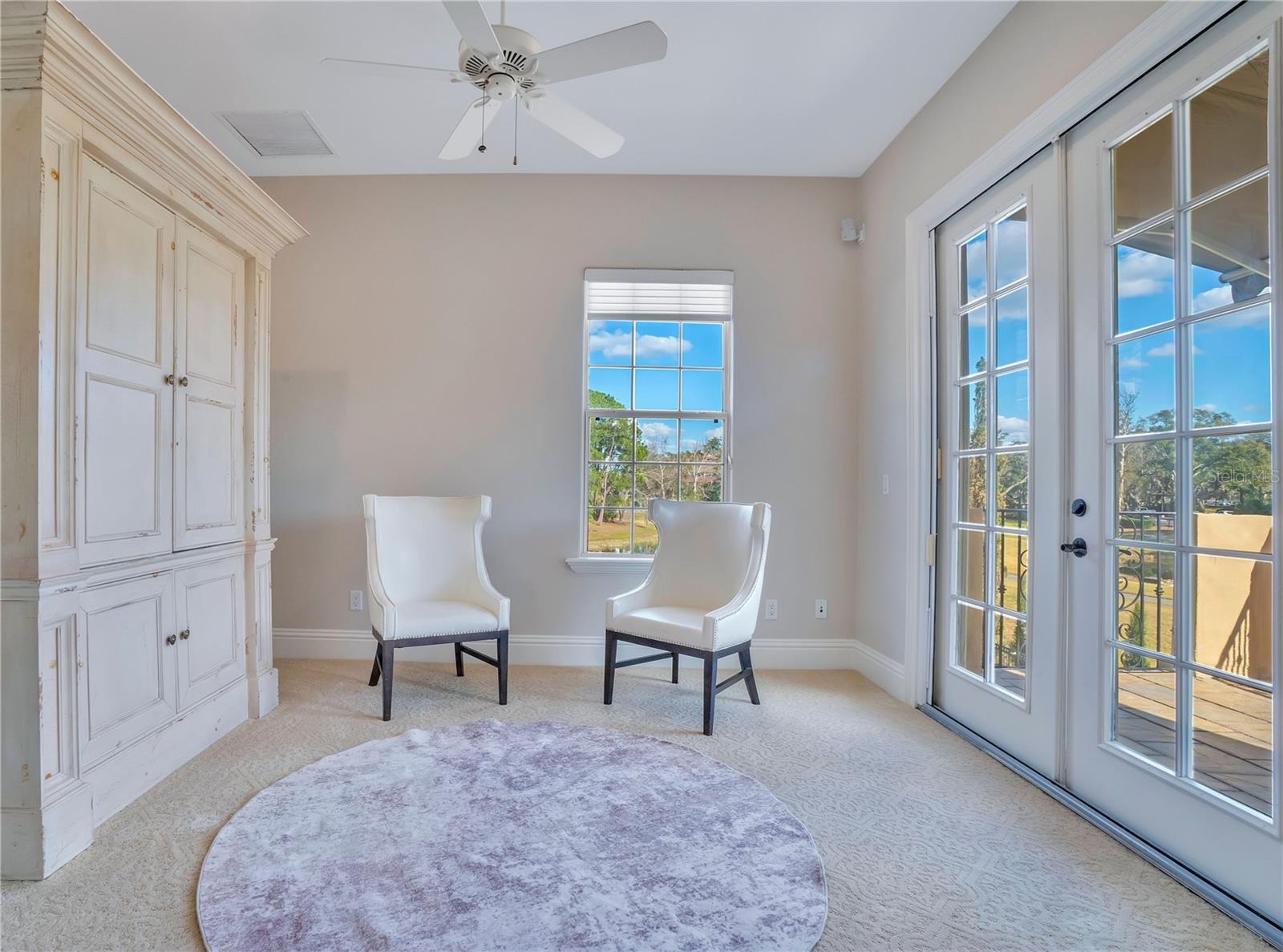 280 LAKE BRITTANY CT