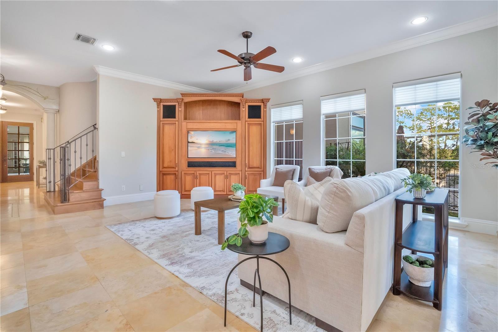 280 LAKE BRITTANY CT