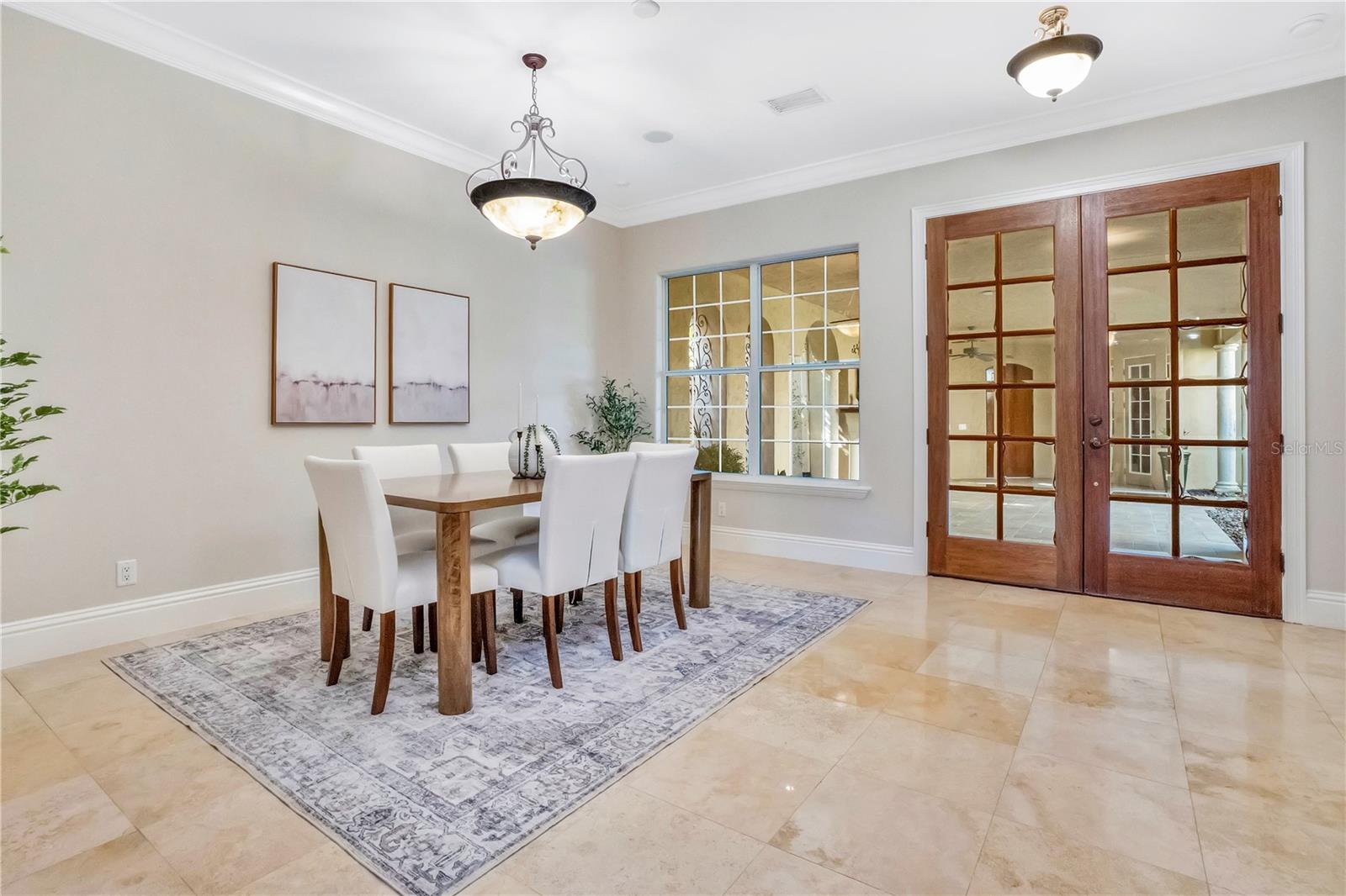 280 LAKE BRITTANY CT