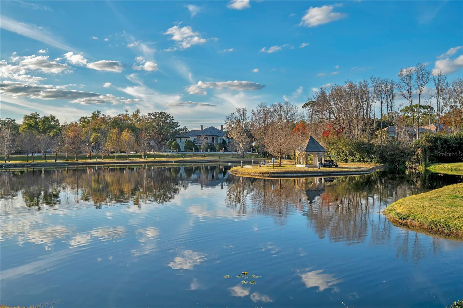 280 LAKE BRITTANY CT