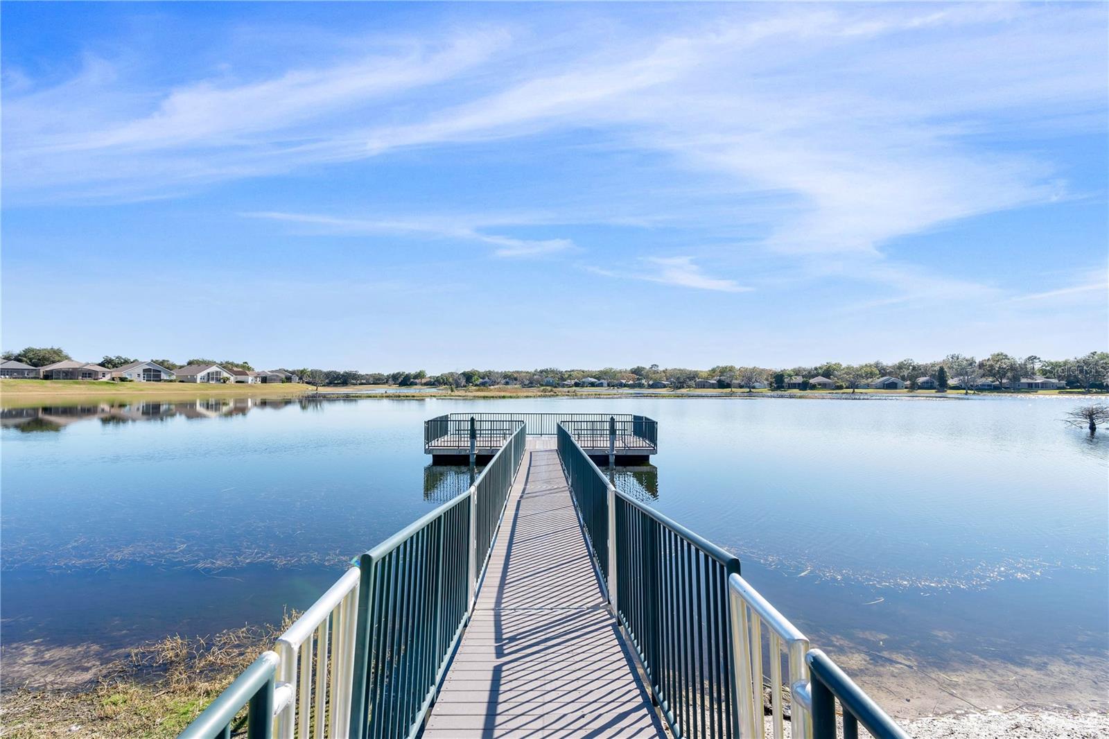 280 LAKE BRITTANY CT