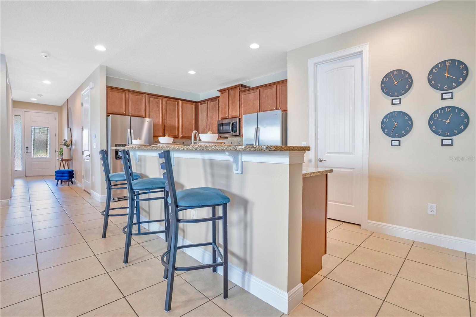 631 LASSO DR