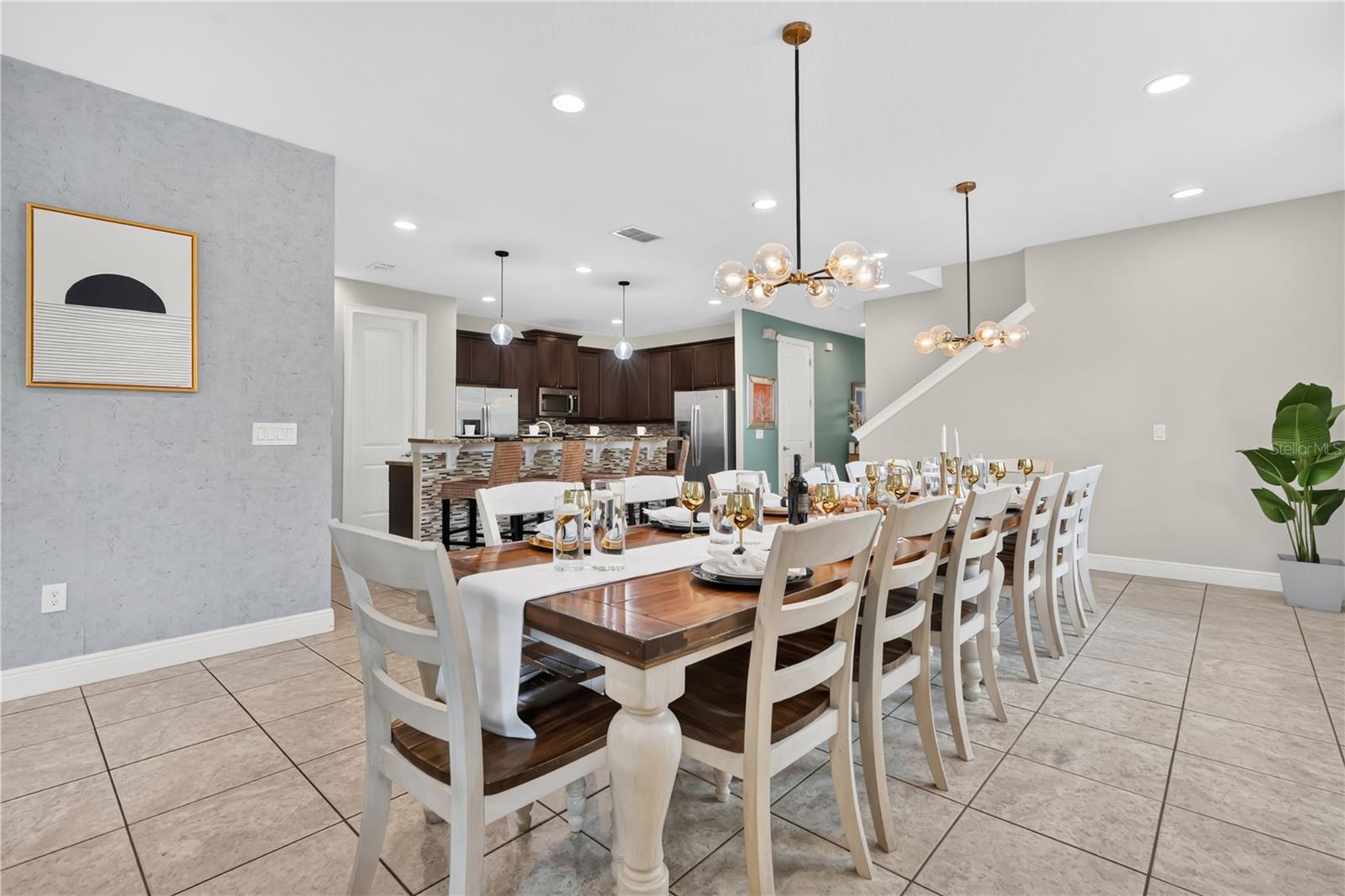 7657 WILMINGTON LOOP