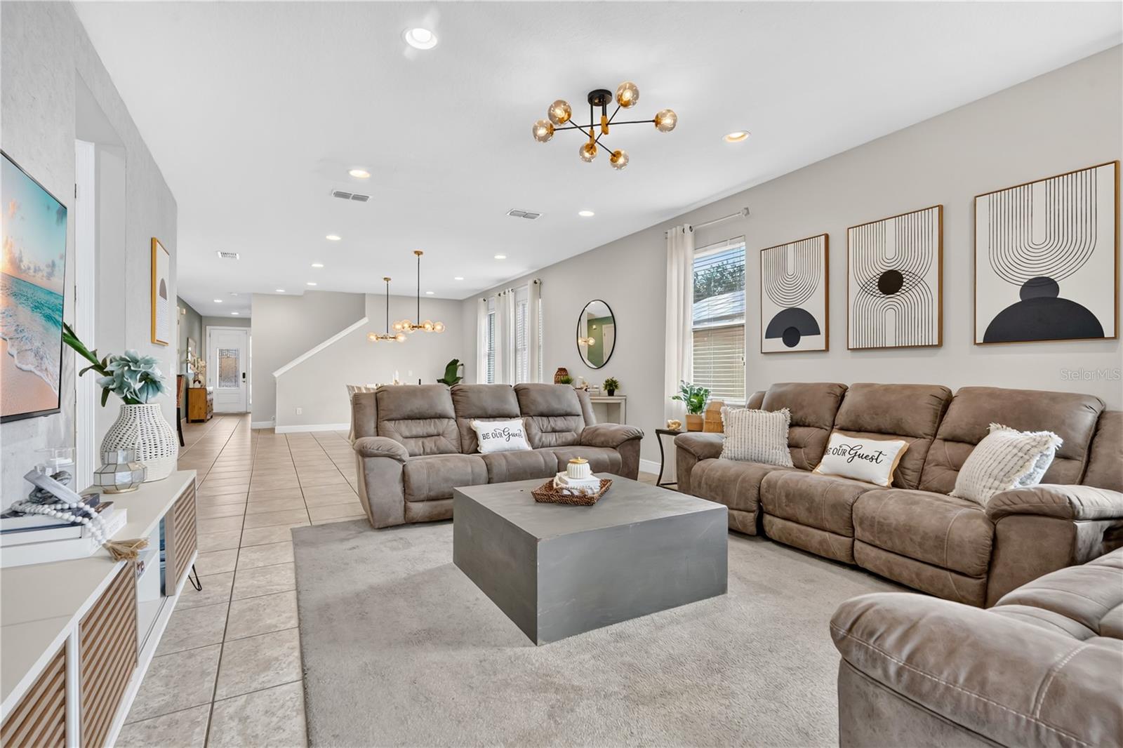7657 WILMINGTON LOOP