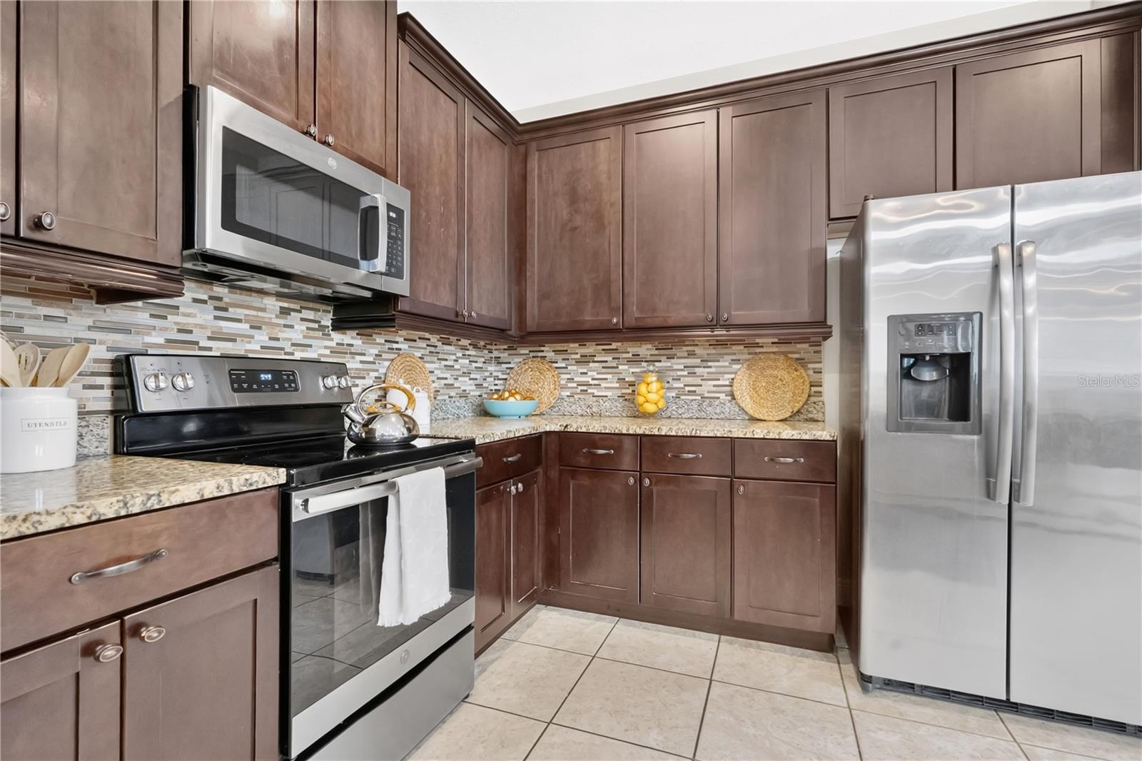7657 WILMINGTON LOOP
