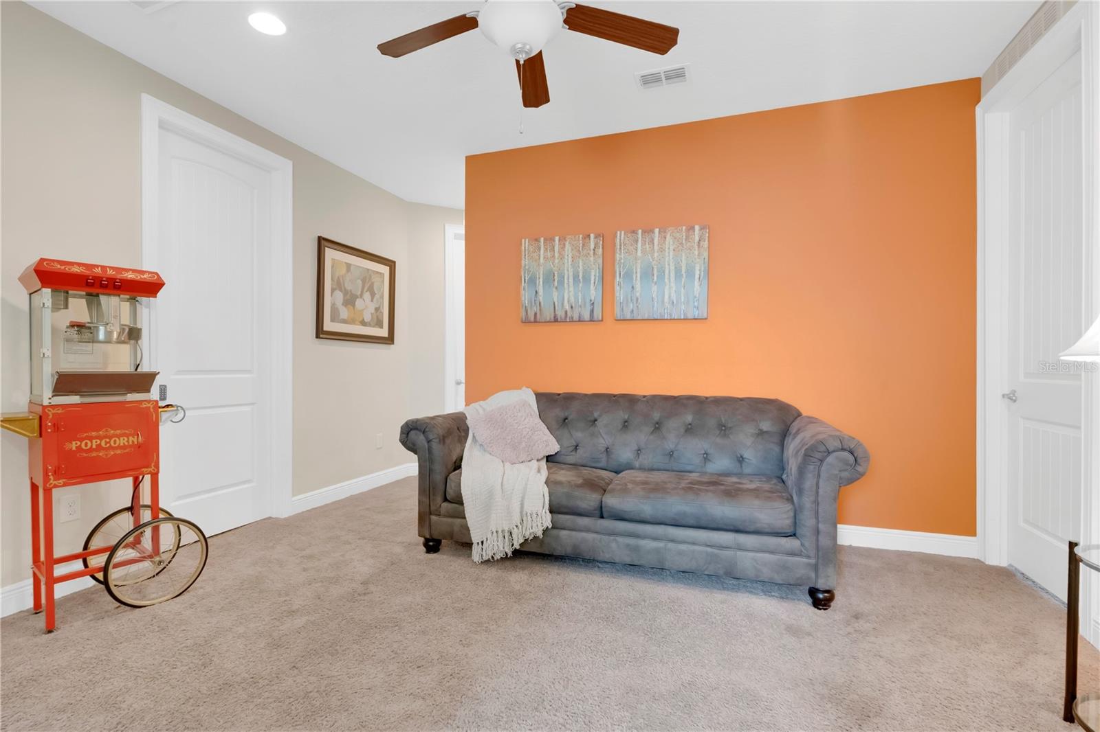 7657 WILMINGTON LOOP