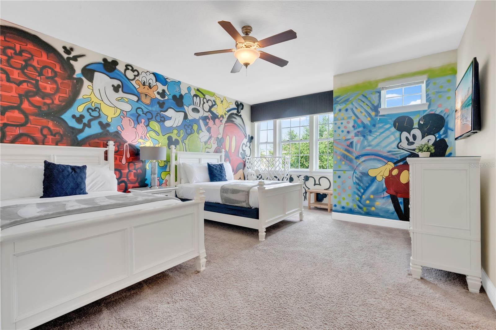 7657 WILMINGTON LOOP