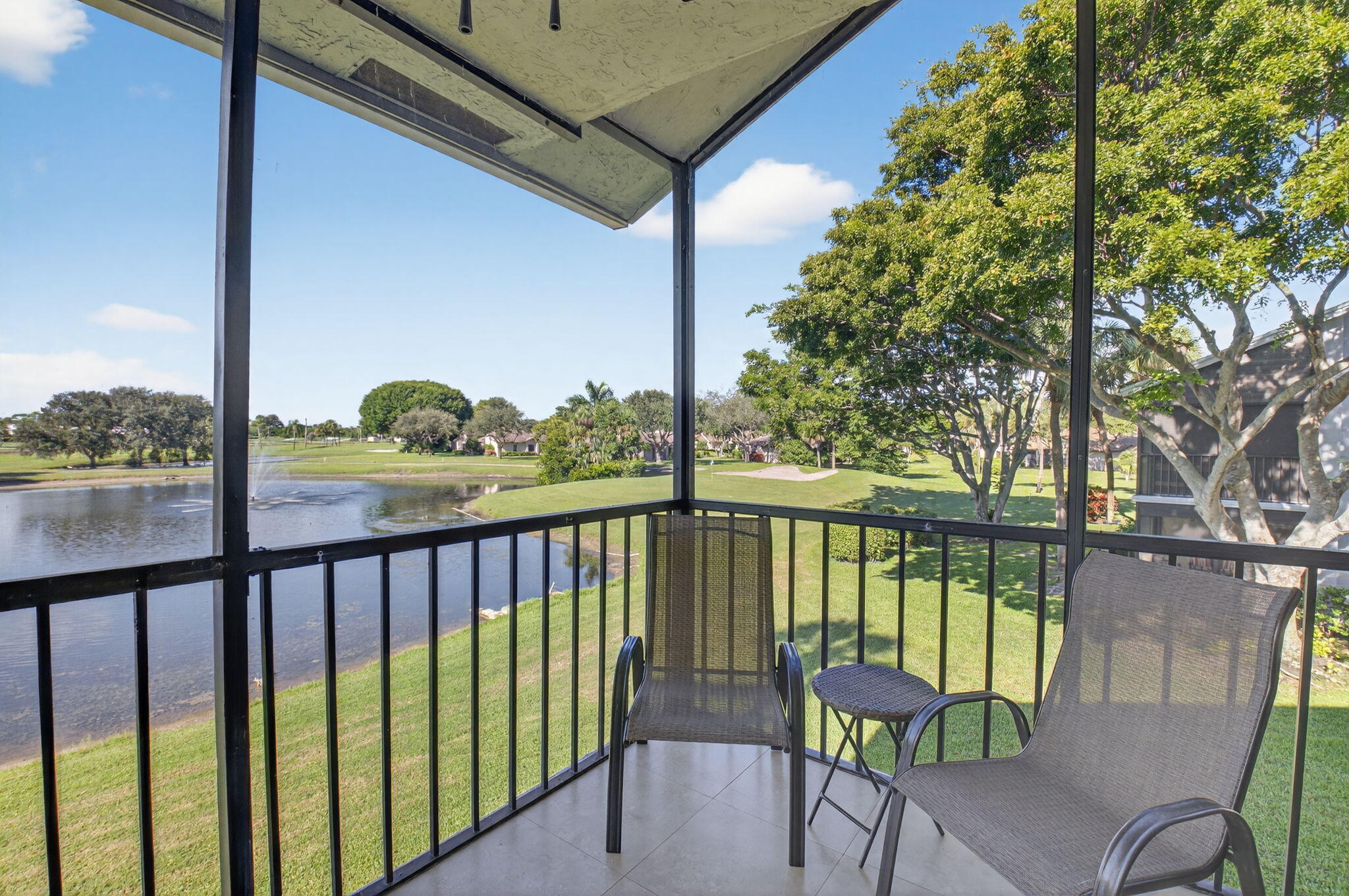 5152 Golfview Court 1826