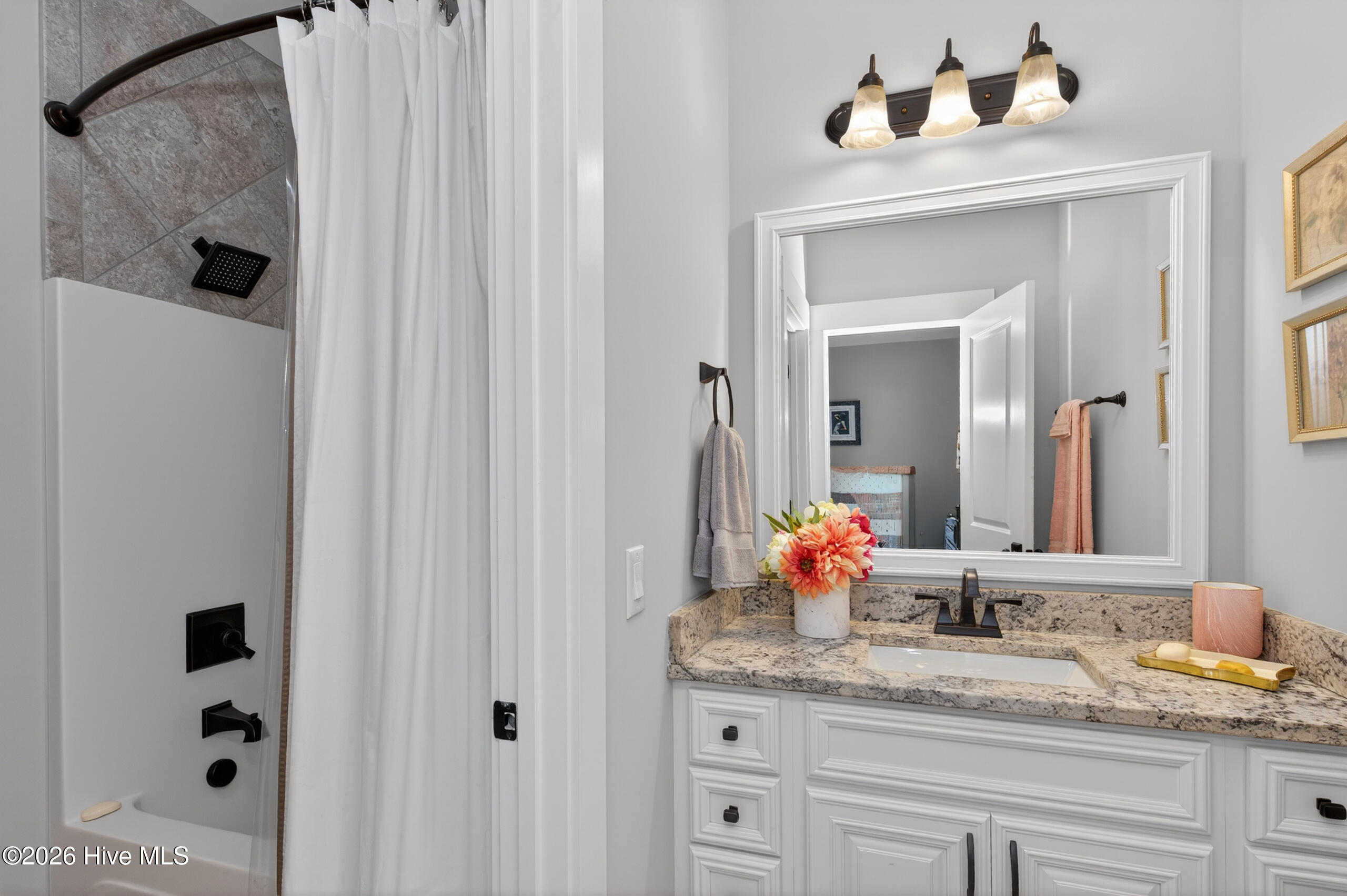 6518 River Bluff Trail