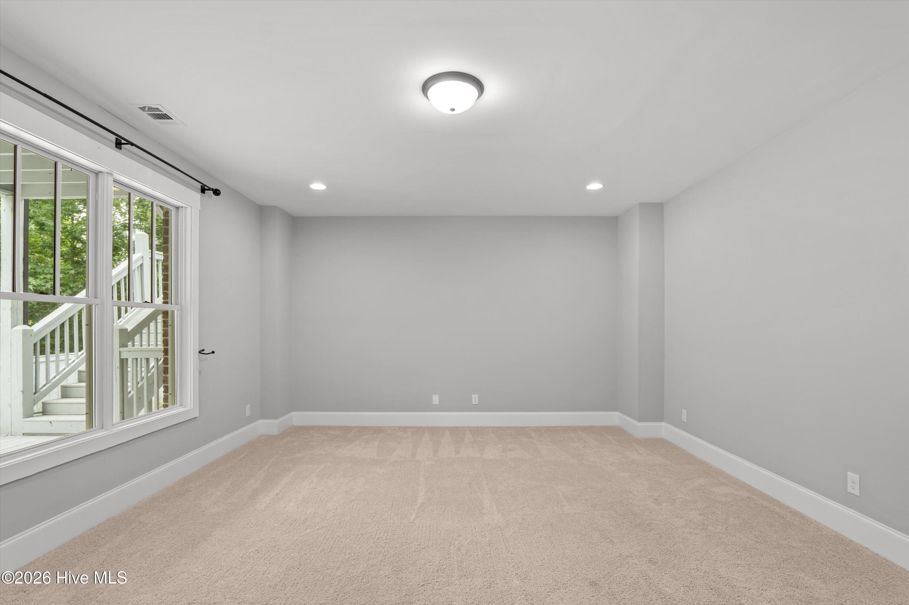 6518 River Bluff Trail
