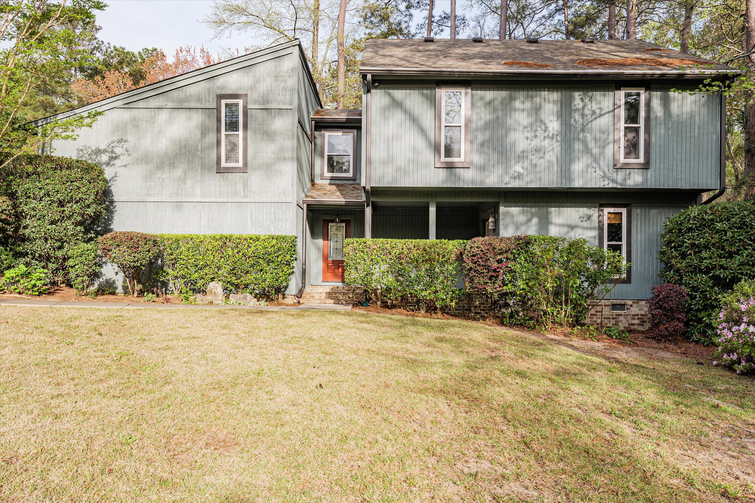 405 WAVERLY DRIVE