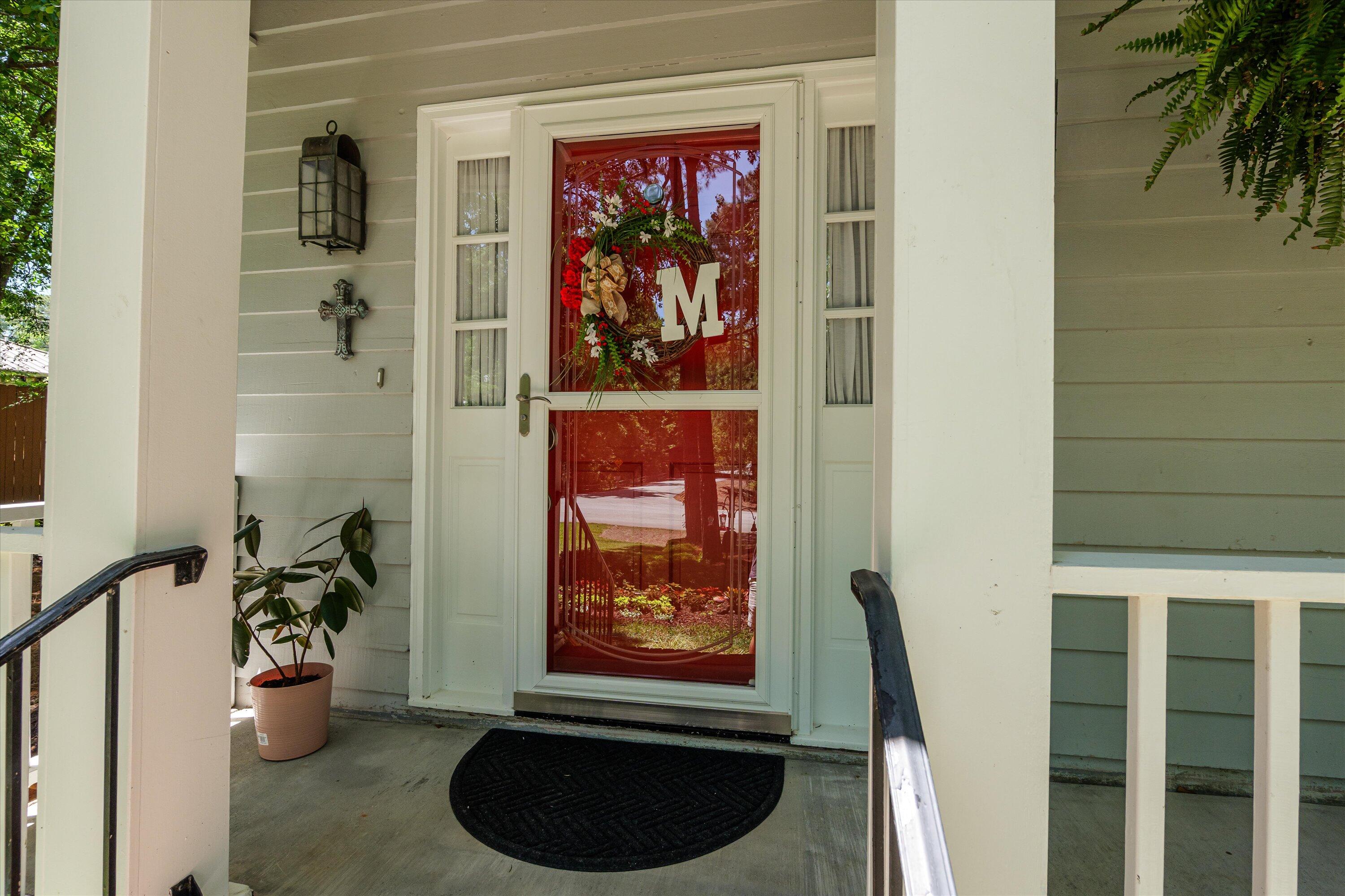 4708 WOODBRIDGE Drive