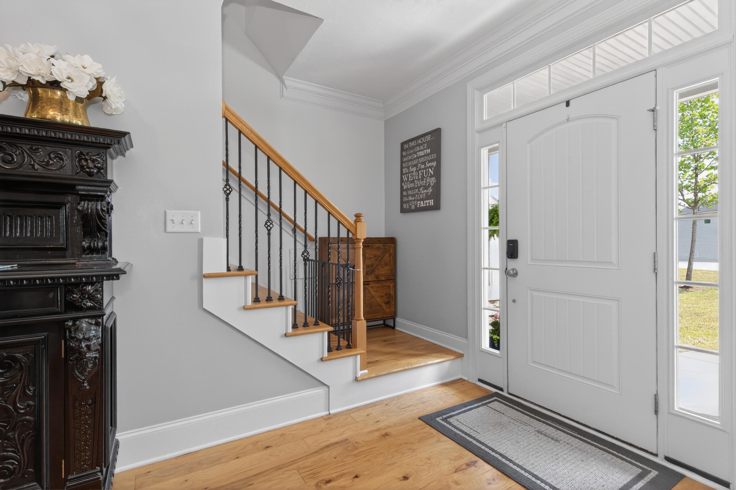 5126 Pickering Point