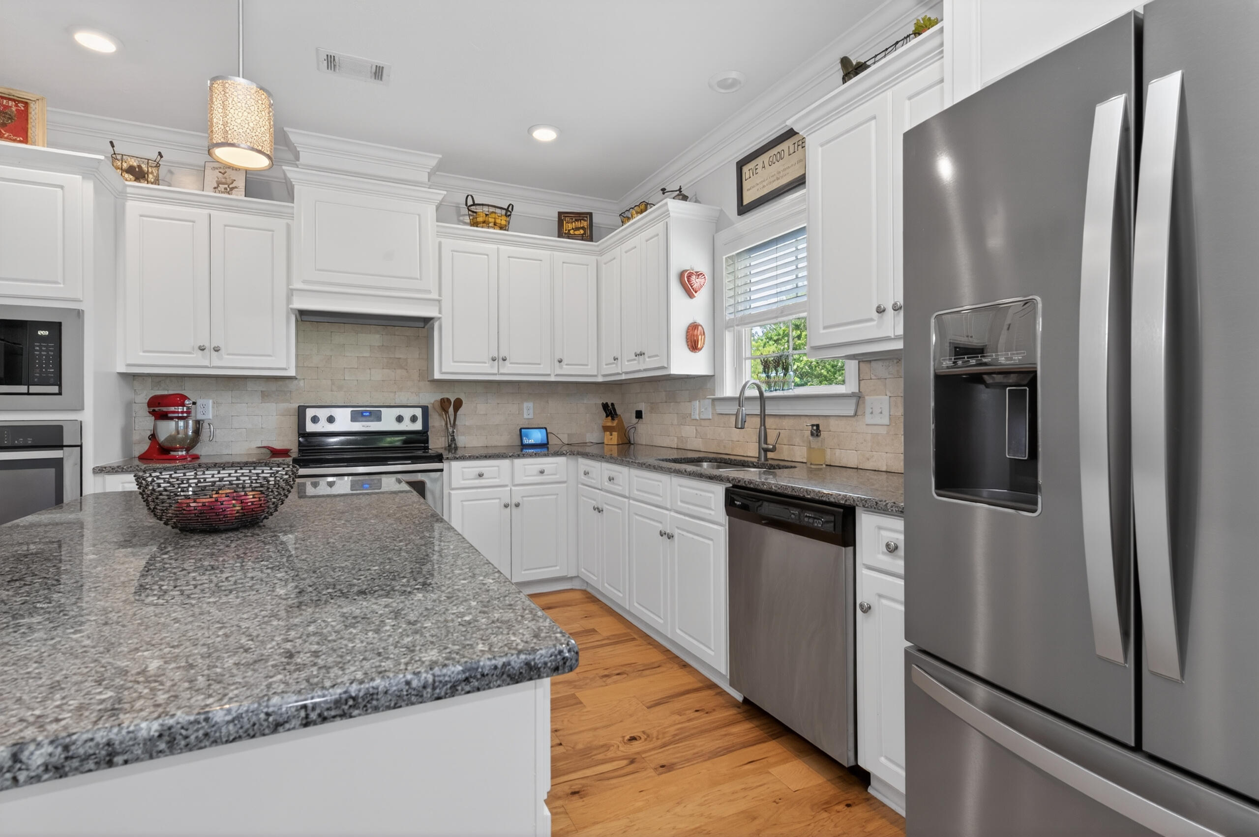 5126 Pickering Point