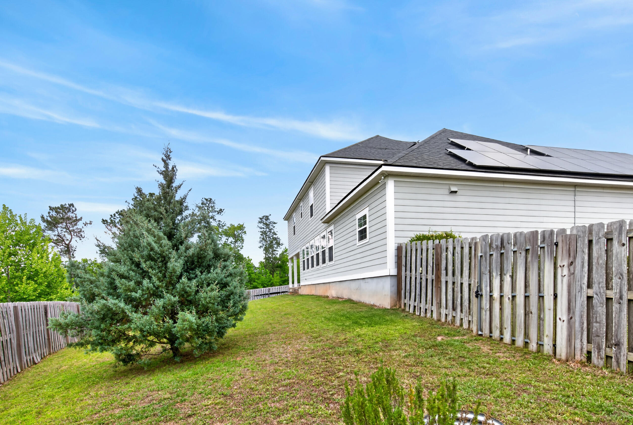 5126 Pickering Point