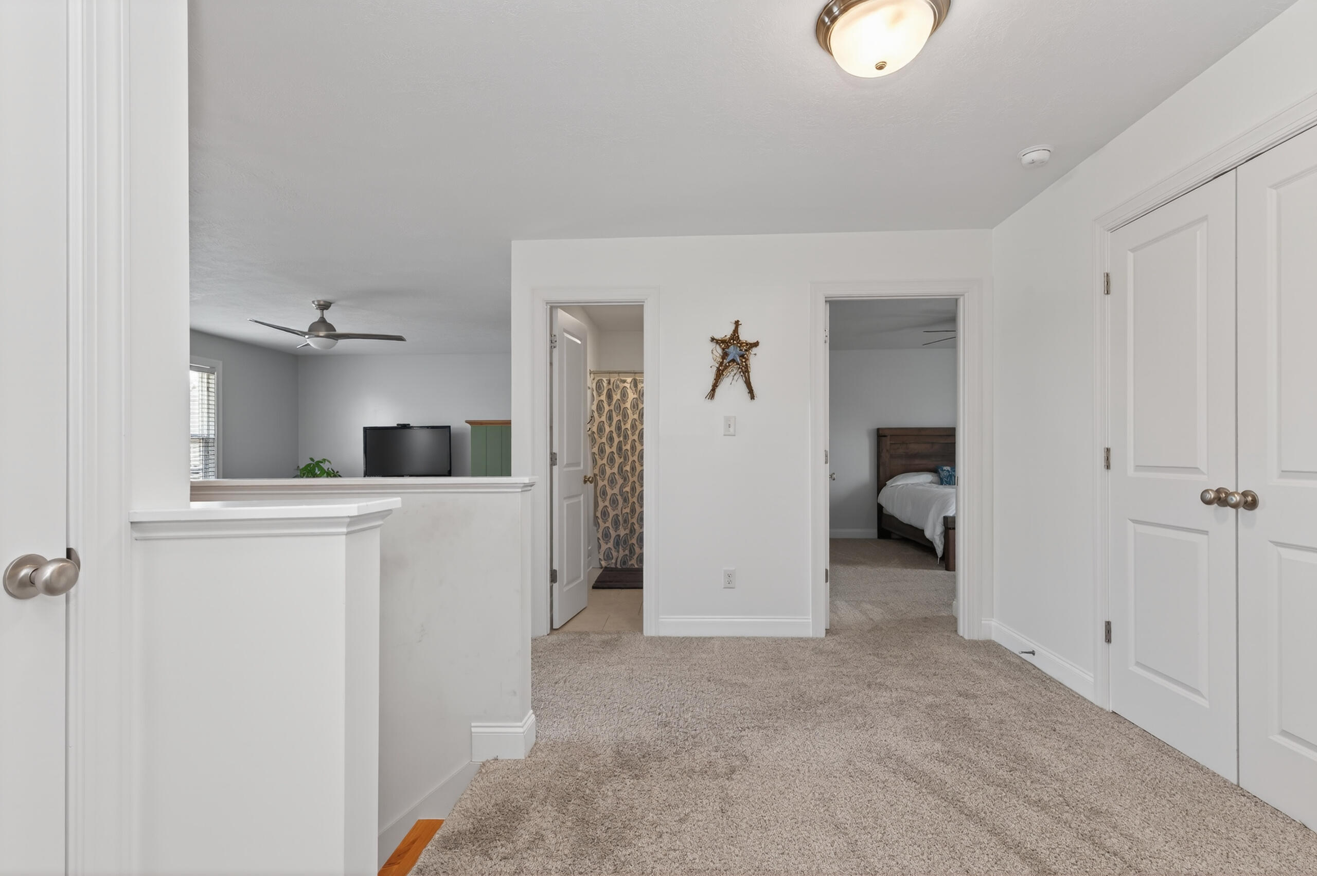 5126 Pickering Point