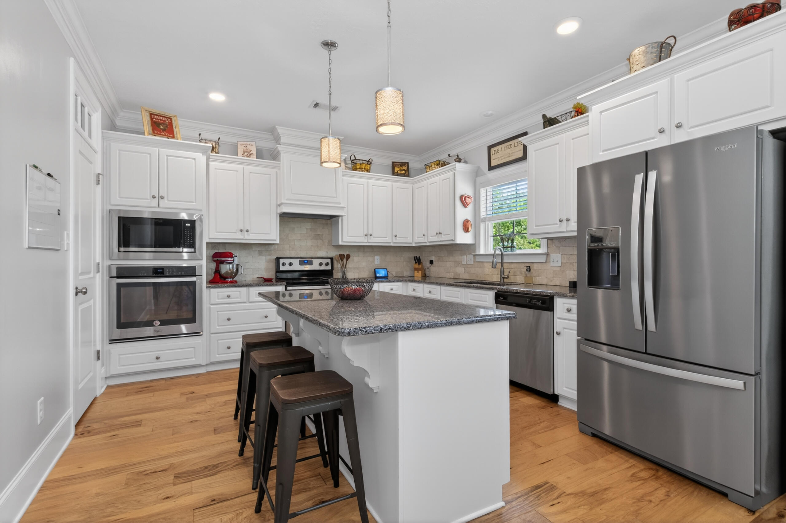 5126 Pickering Point