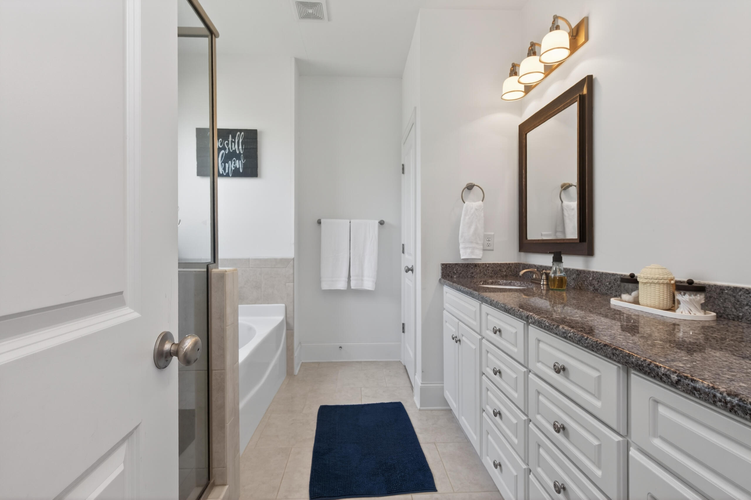 5126 Pickering Point