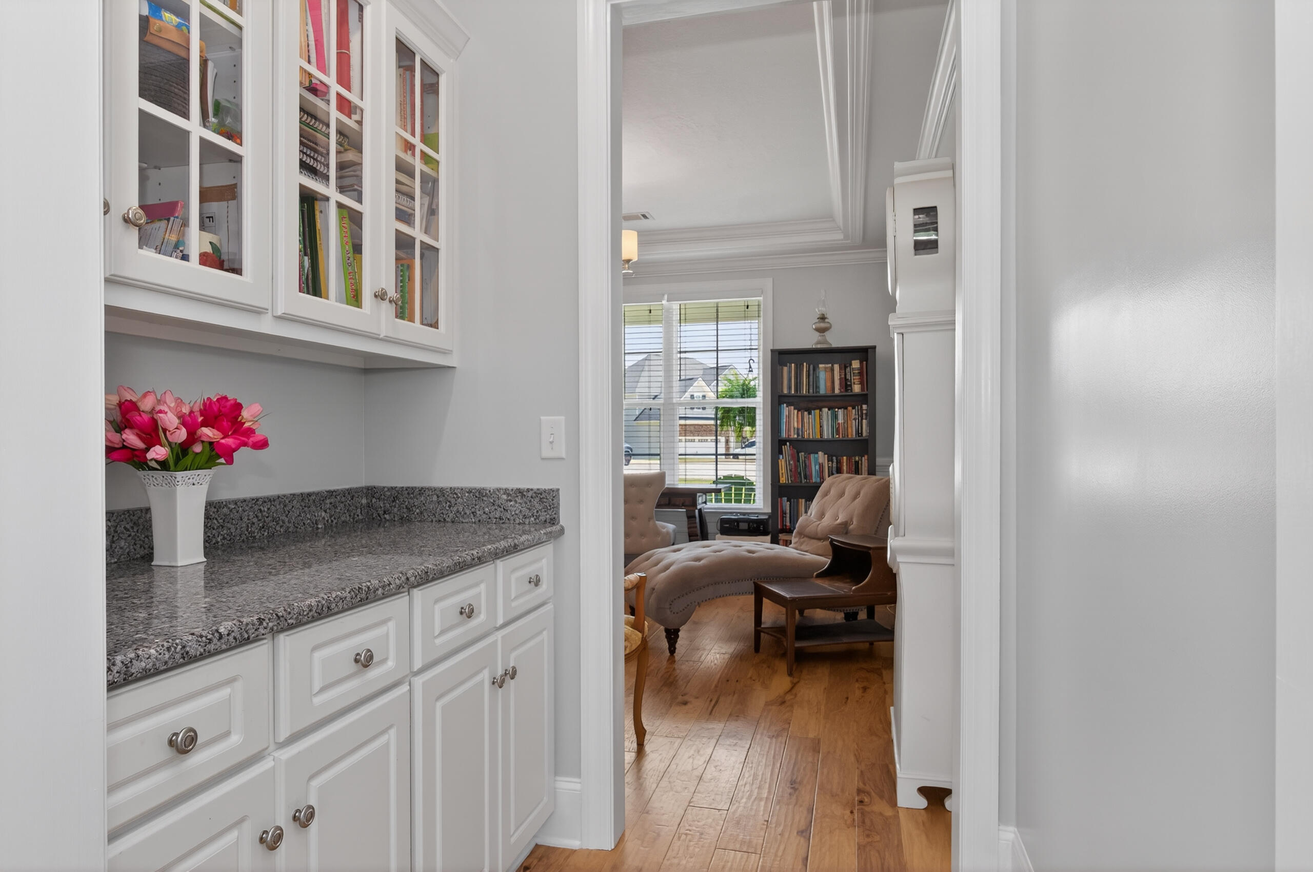 5126 Pickering Point