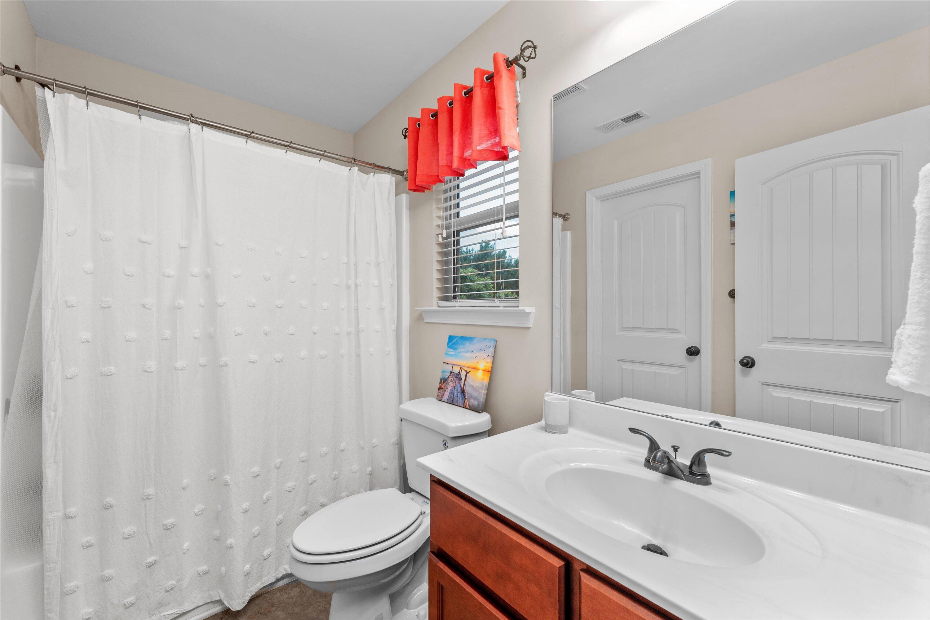 109 Broadleaf Trail