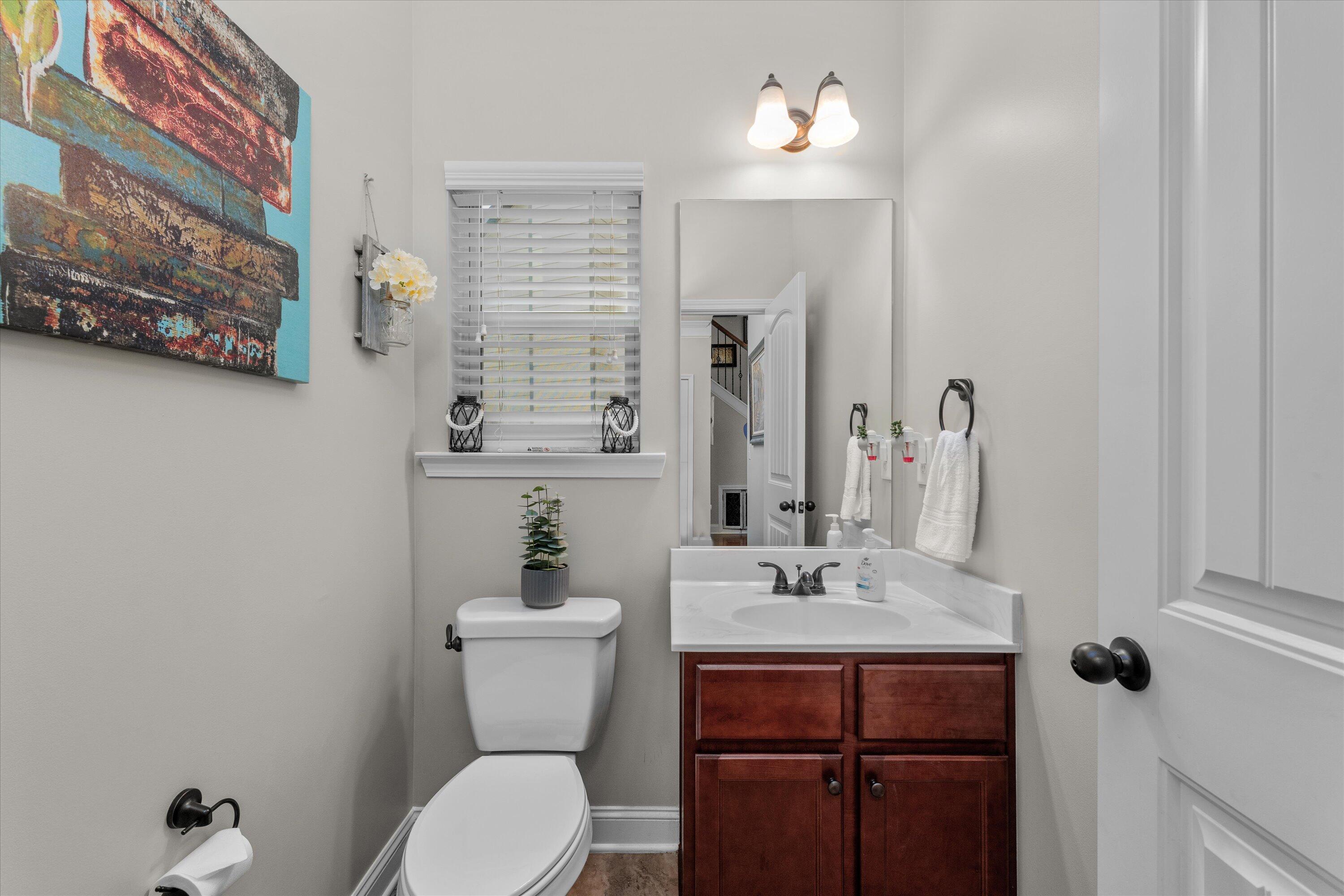 109 Broadleaf Trail
