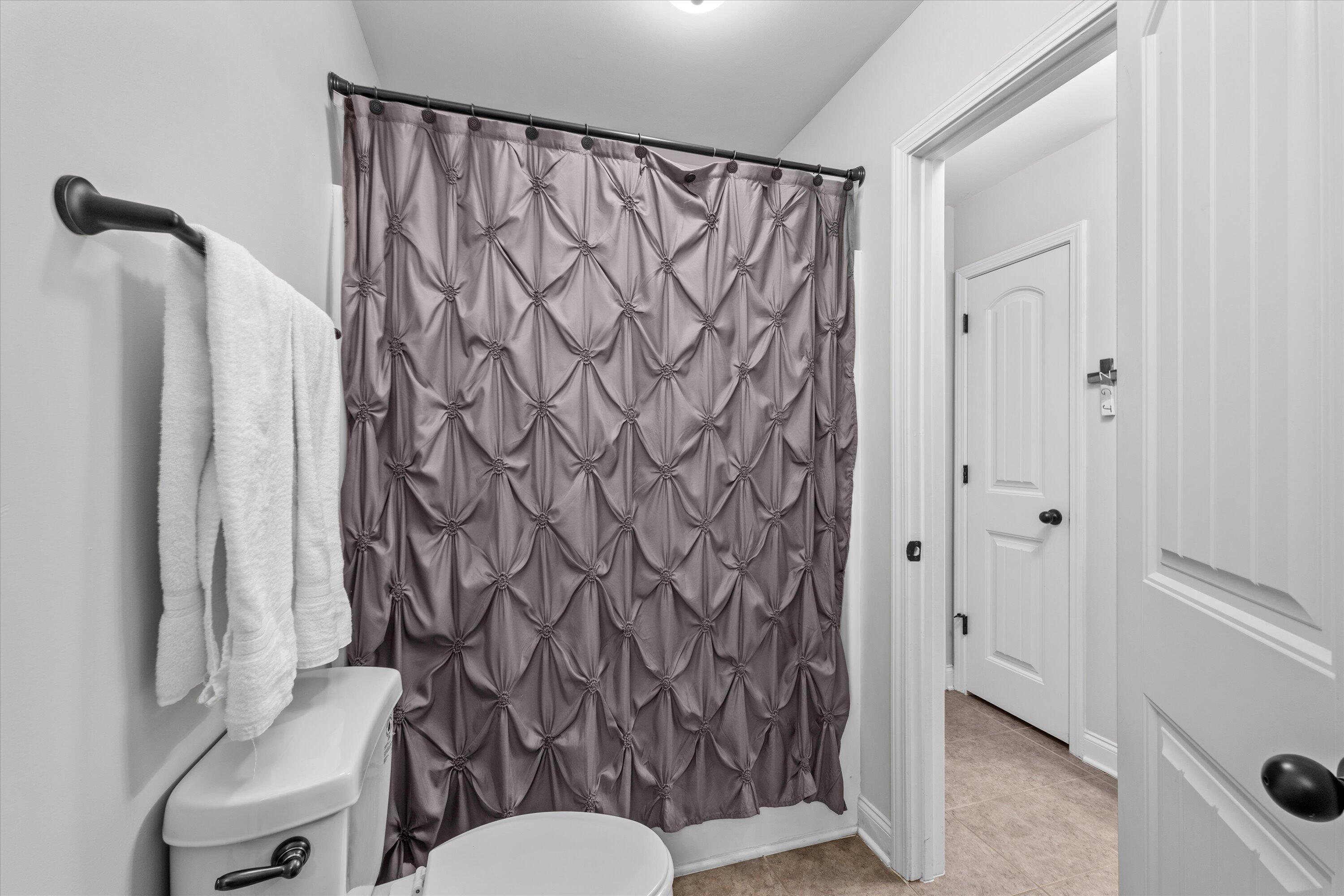 109 Broadleaf Trail