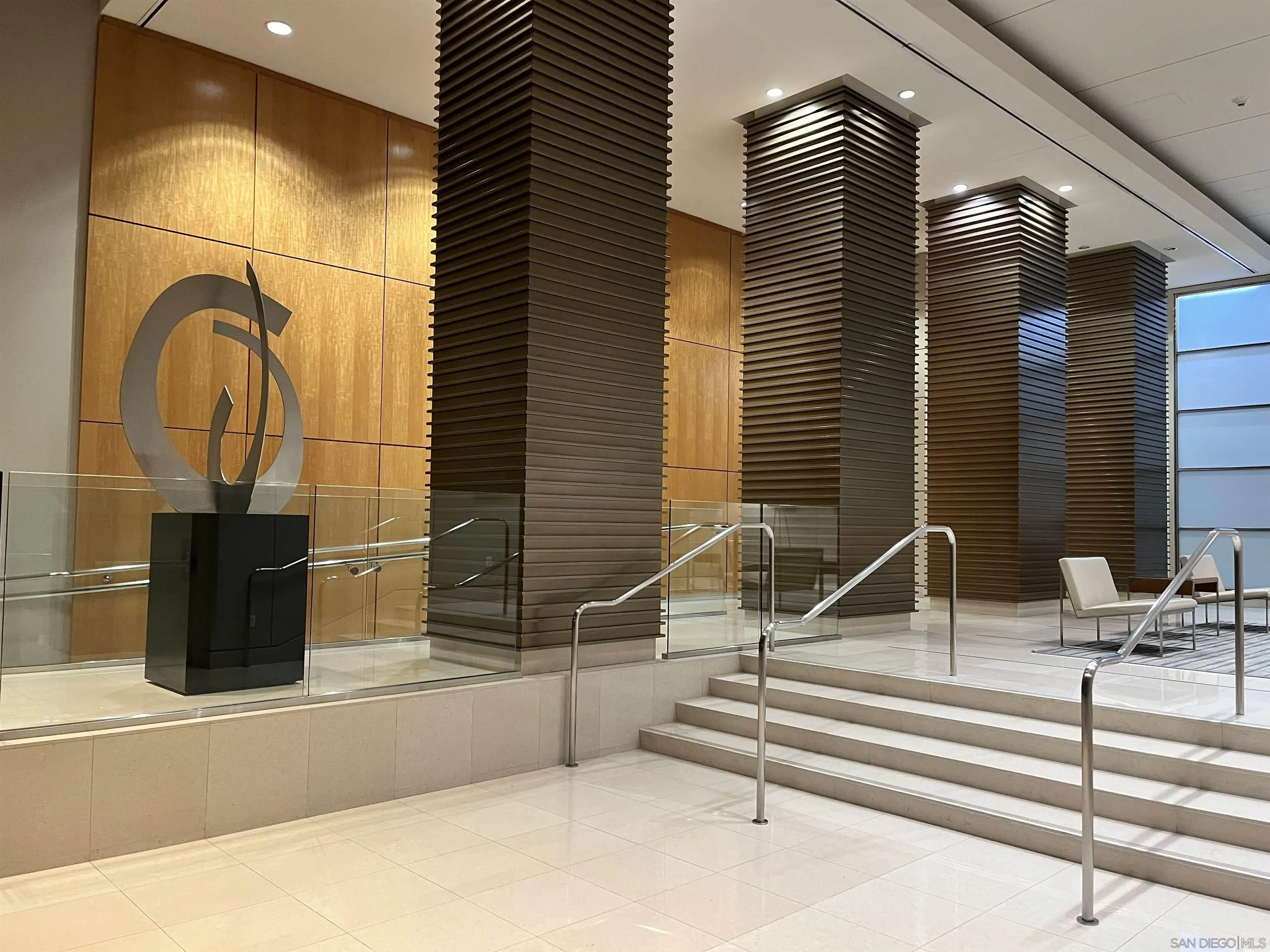 575 6th Ave Unit 1110