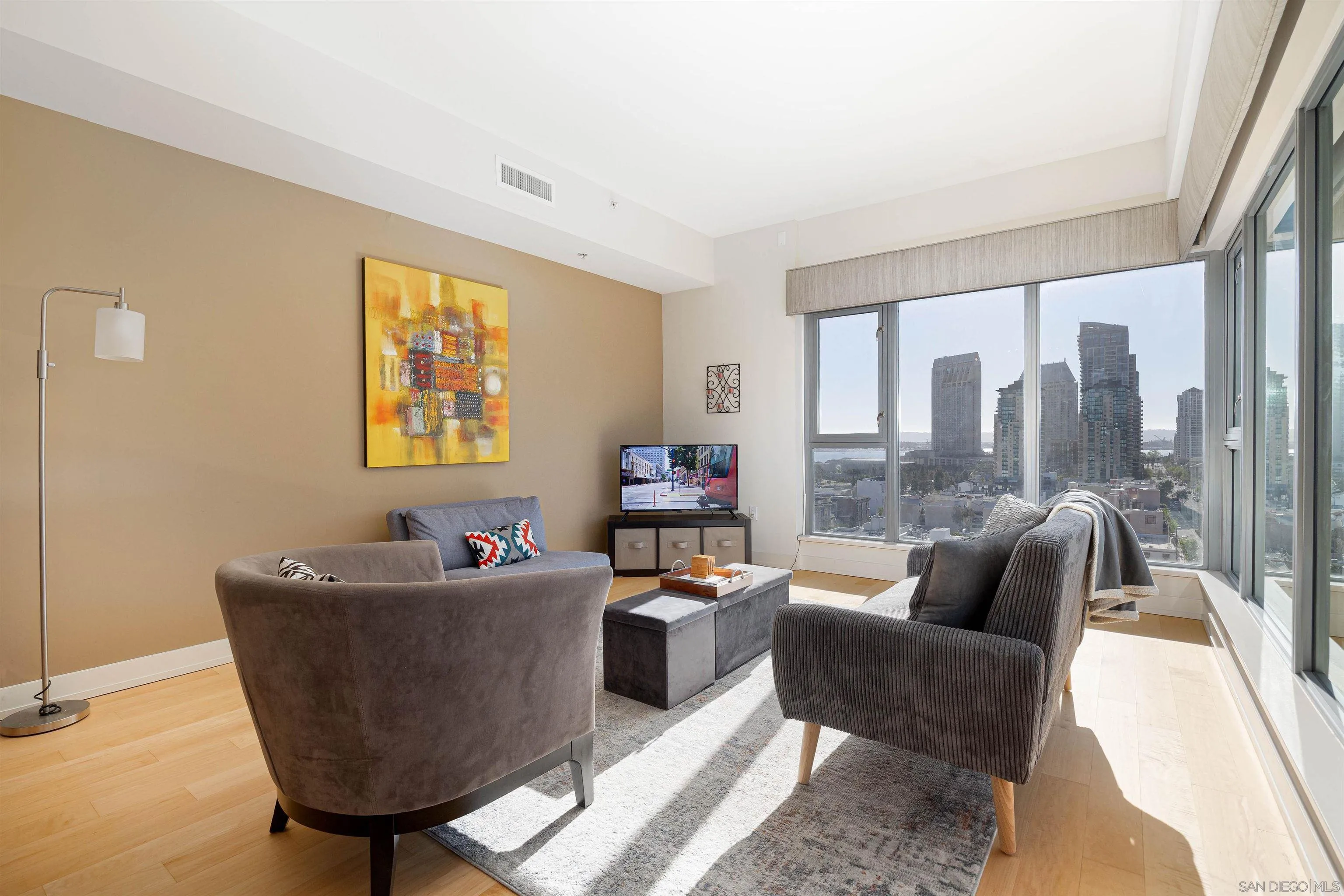 575 6th Ave Unit 1110