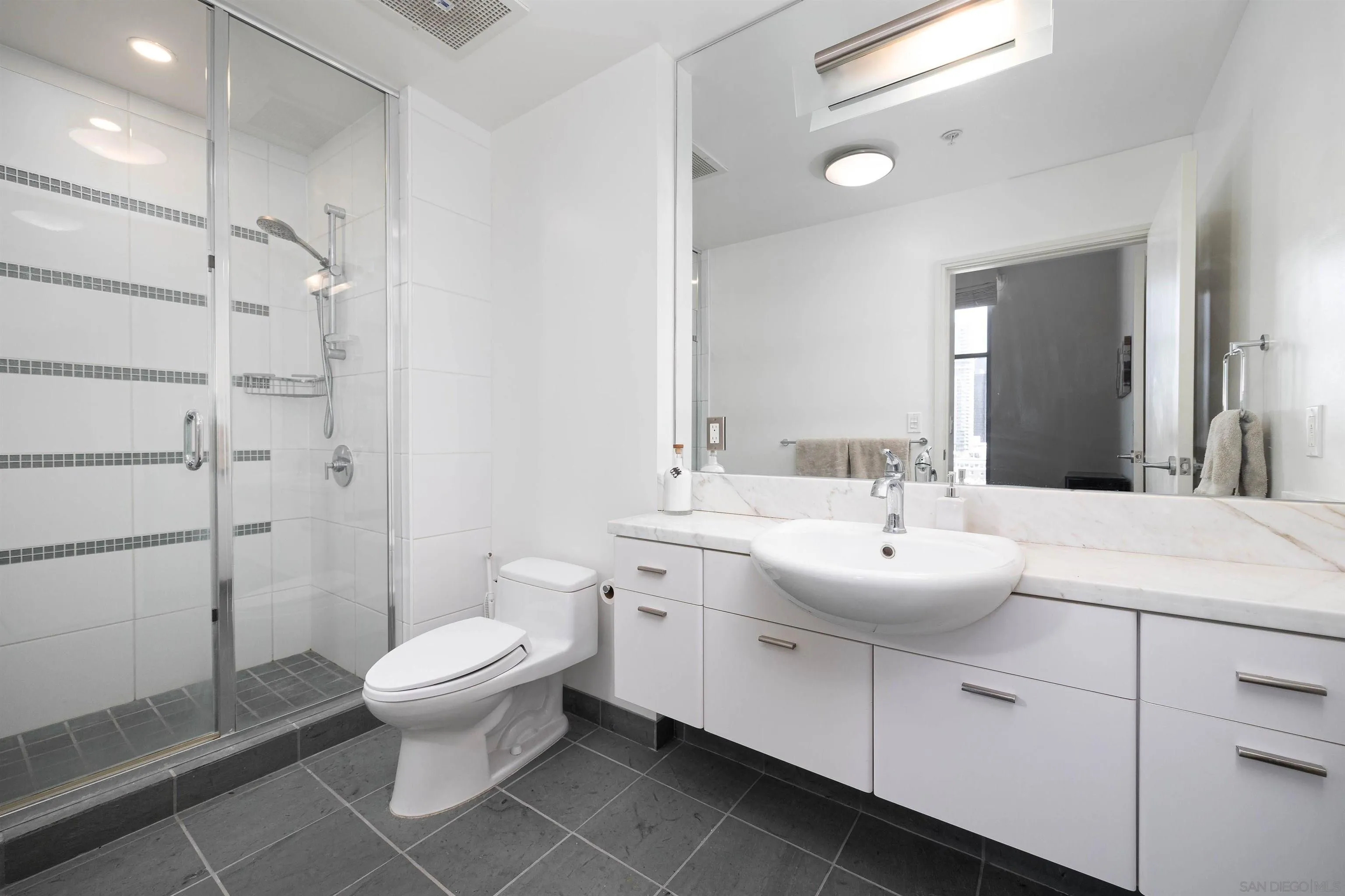 575 6th Ave Unit 1110