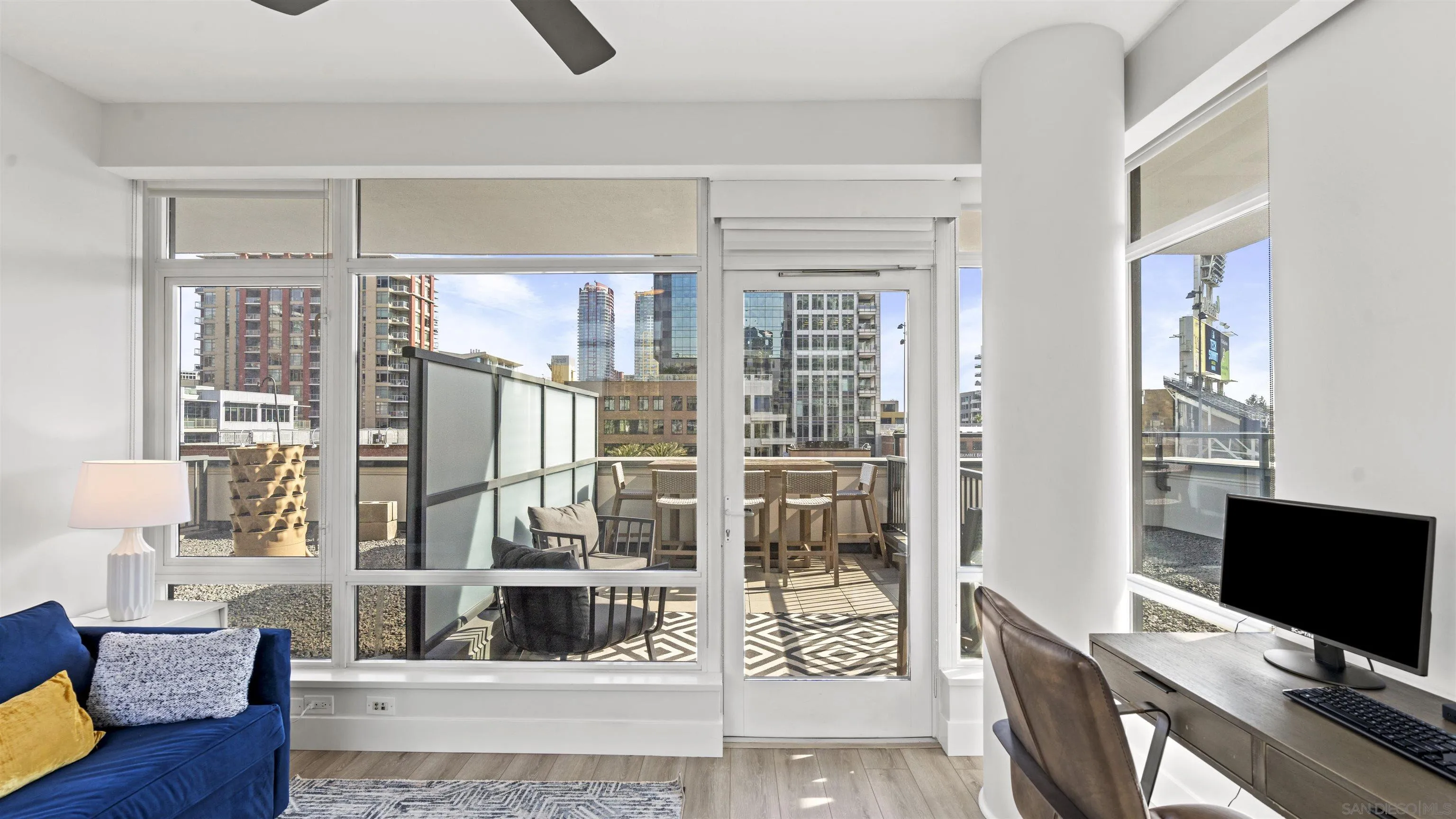 325 7th Ave Unit 215