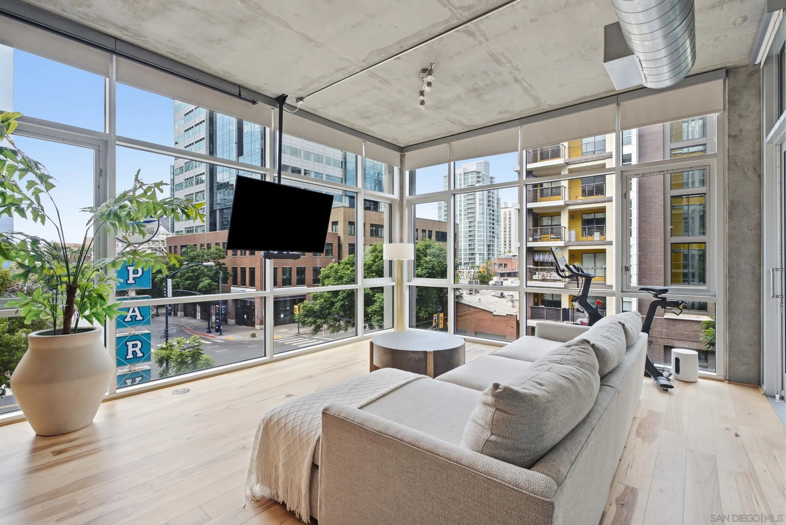 1025 Island Ave Unit 315
