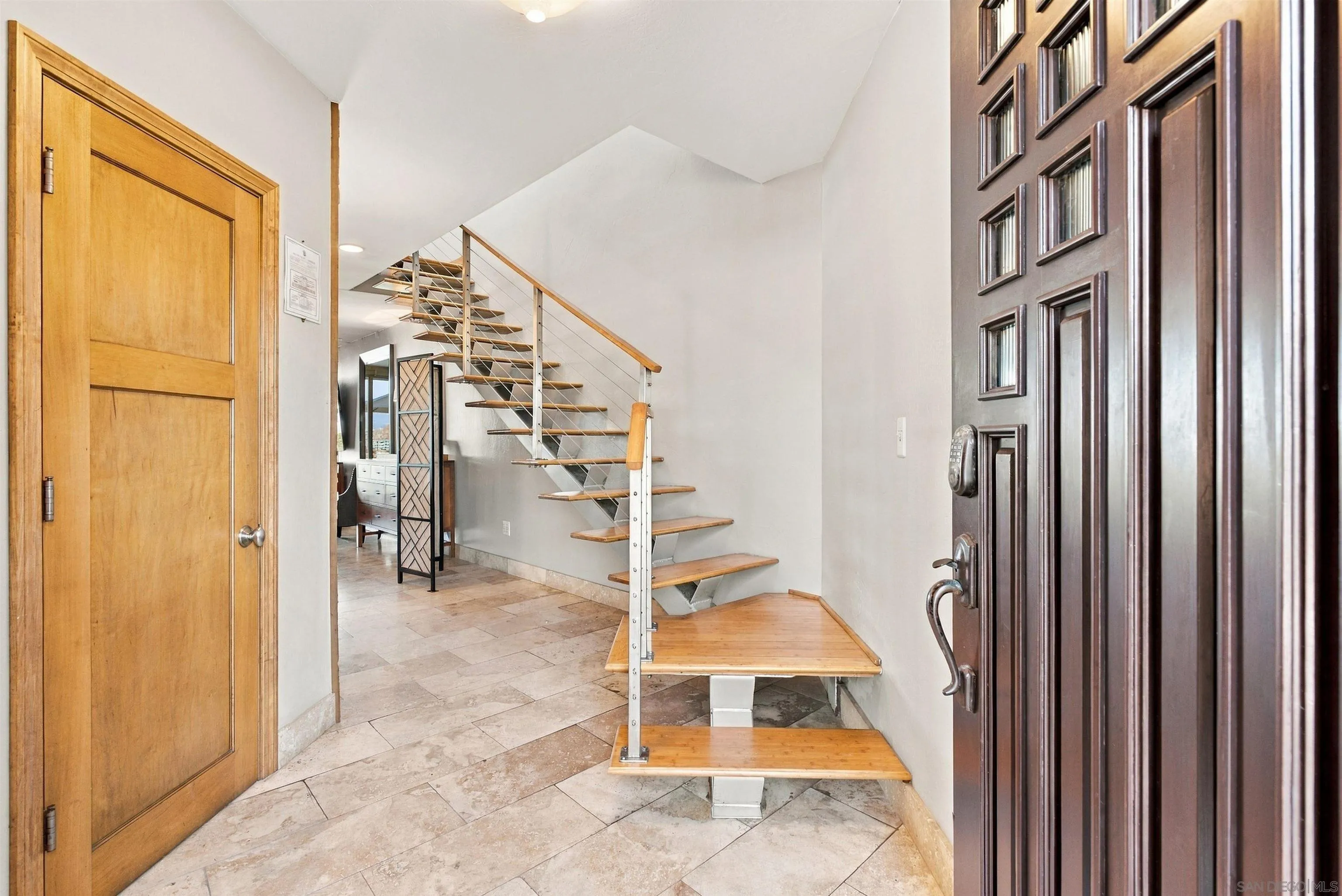3958-60 Bayside Walk