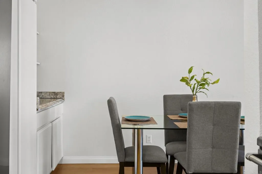 3916 Riviera Drive Unit 307