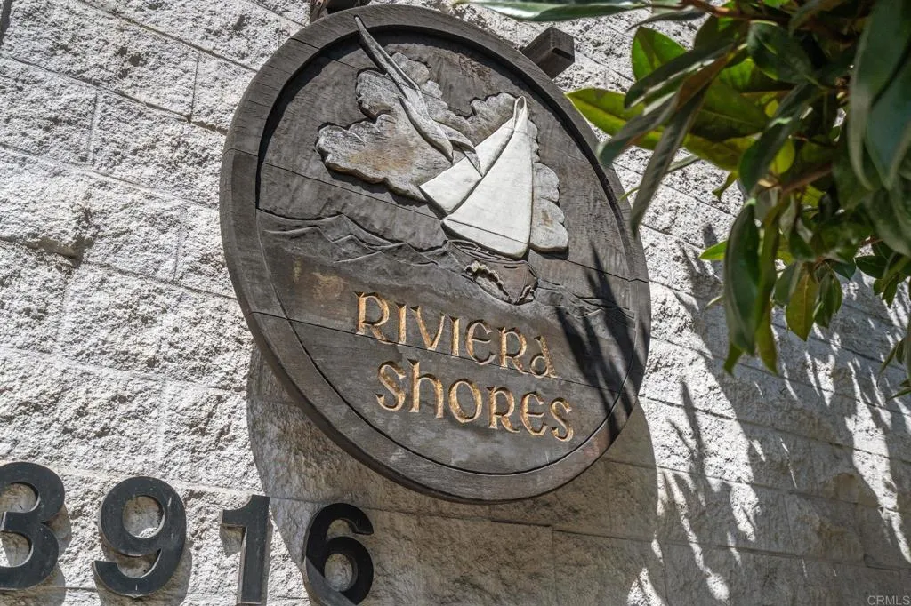 3916 Riviera Drive Unit 307