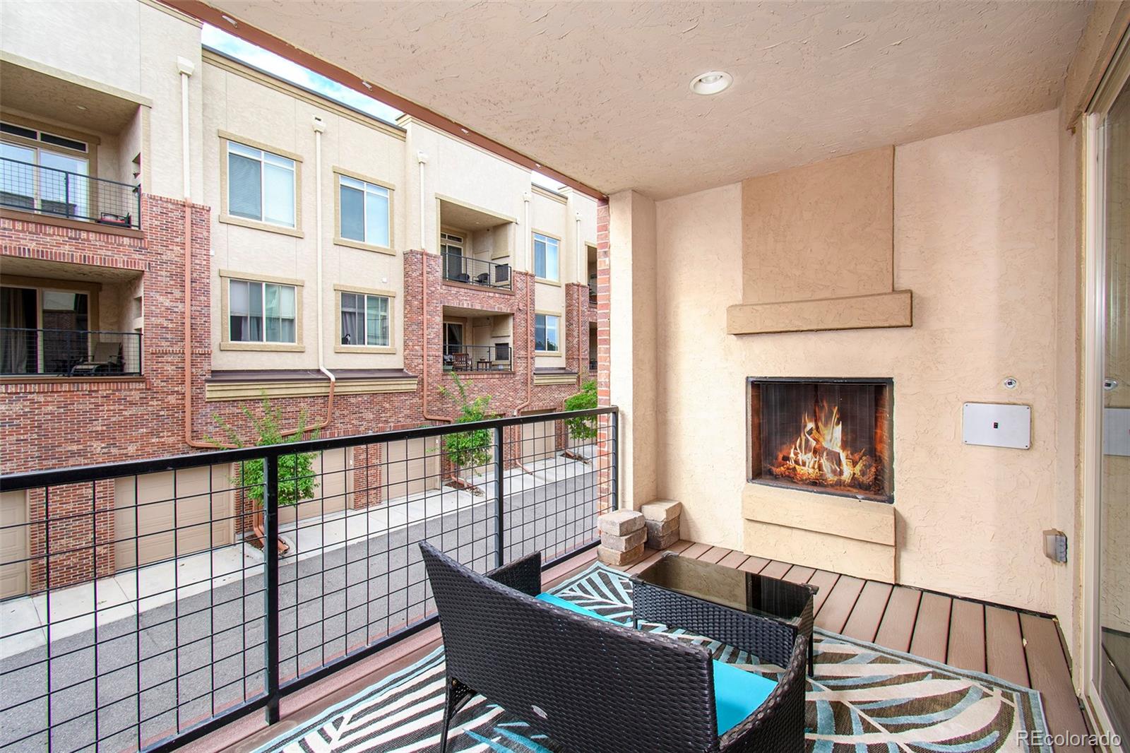305 Inverness Way S Unit: 203