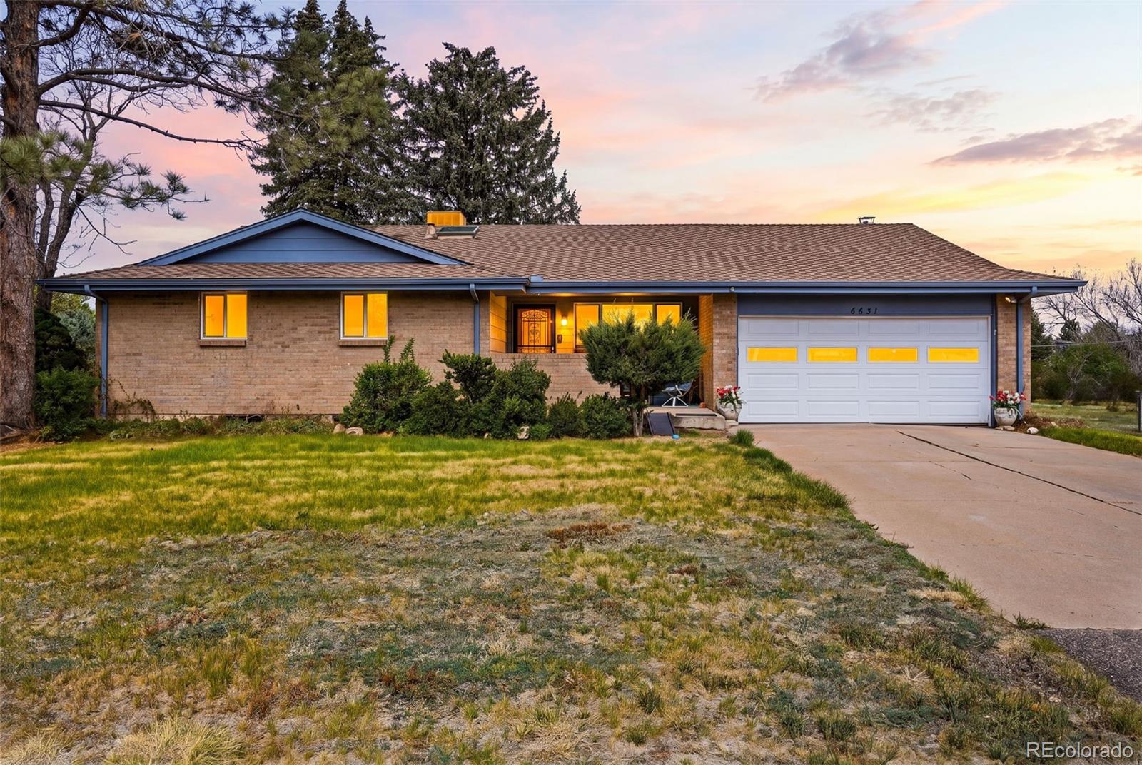 6631 S Billings Way