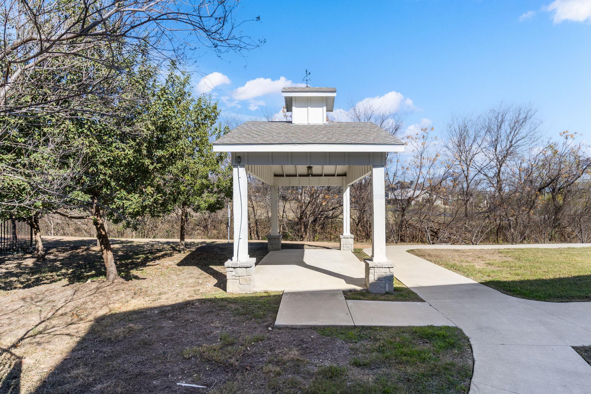 2624 Metcalfe RD # 17