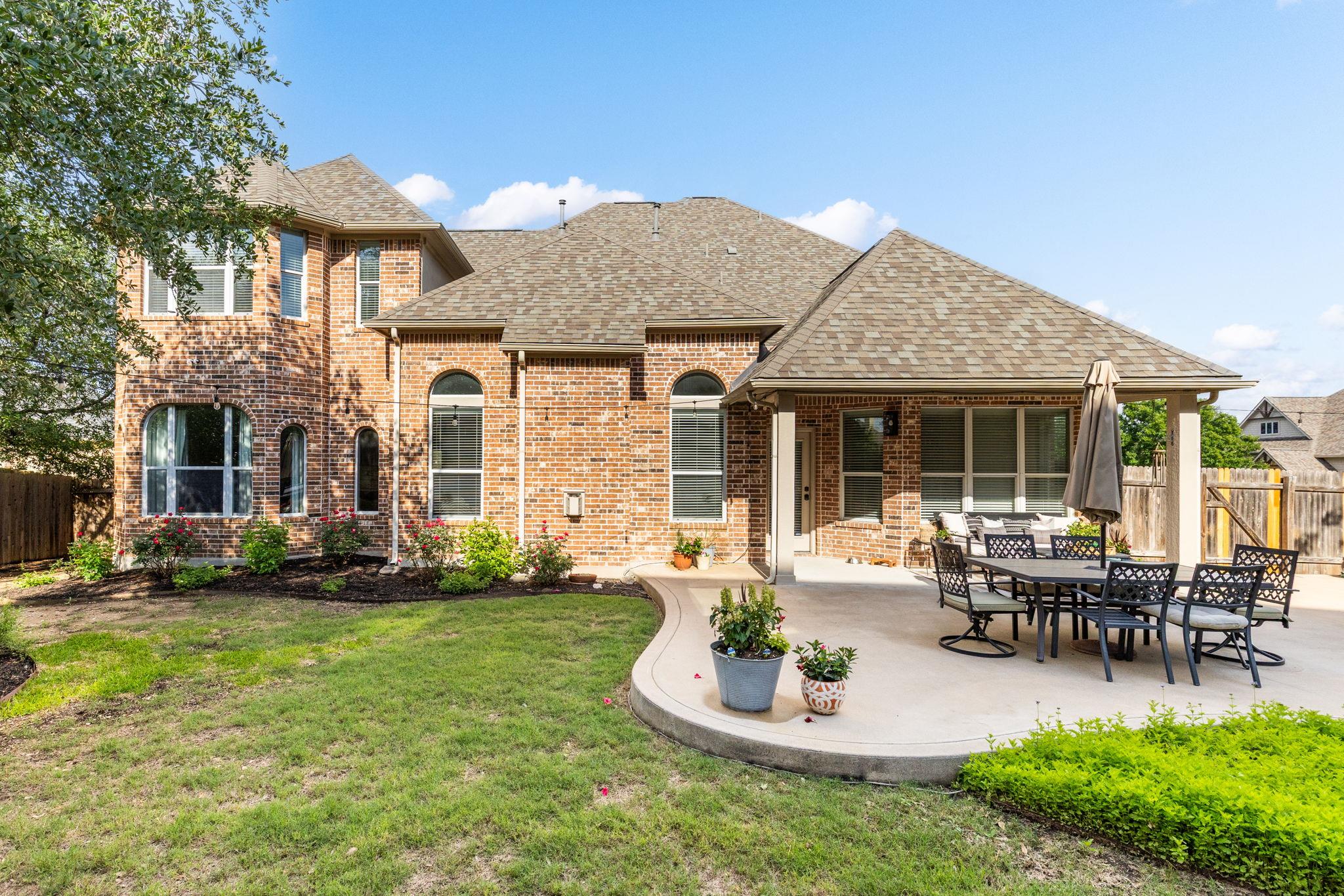 115 Desert Willow WAY