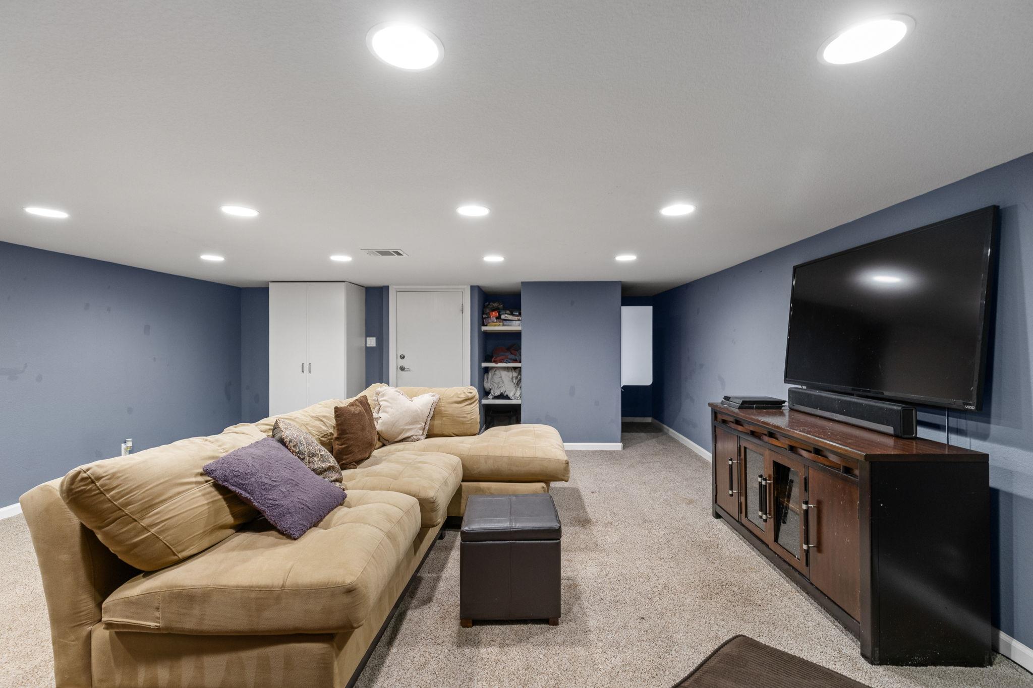 7109 Via Correto DR, Austin