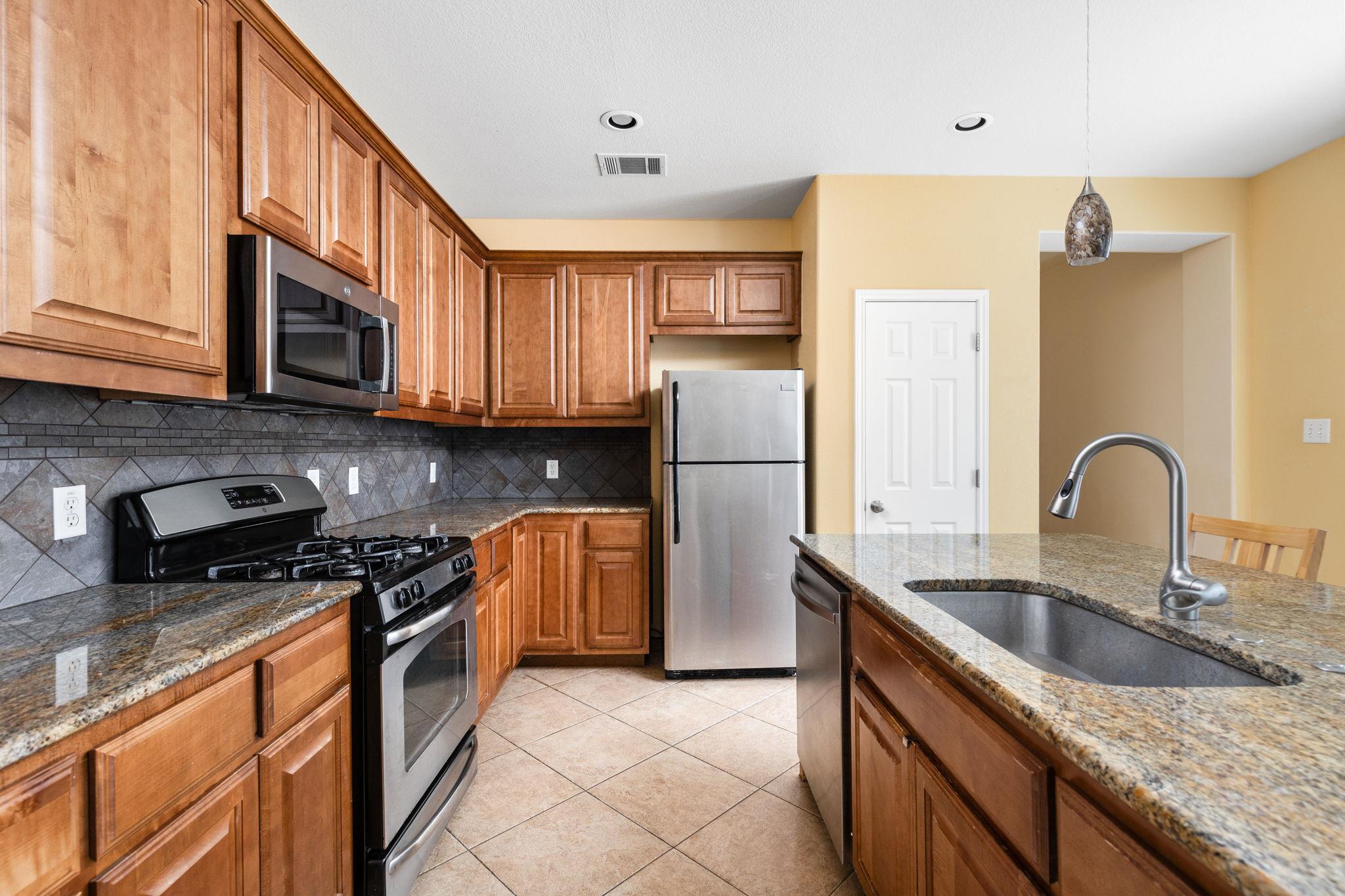 7109 Via Correto DR, Austin